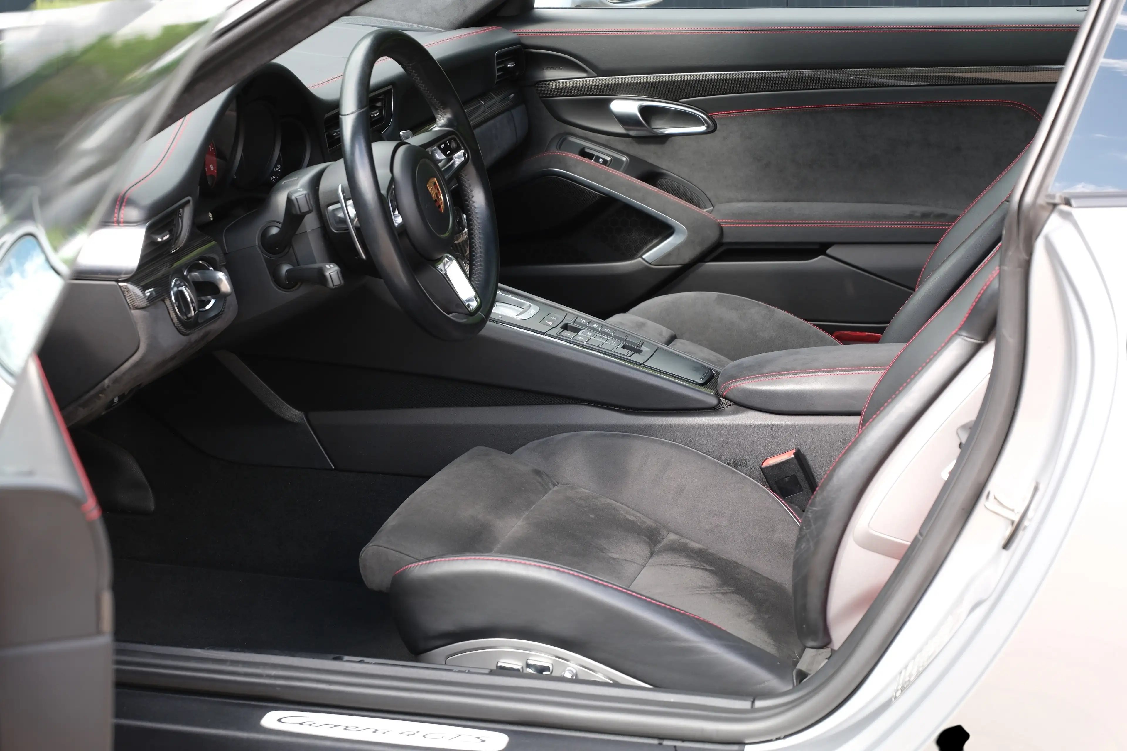Porsche 991 911/991.2 Carrera 4 GTS Coupé*Carbon*18Wege*GSD* — photo 10