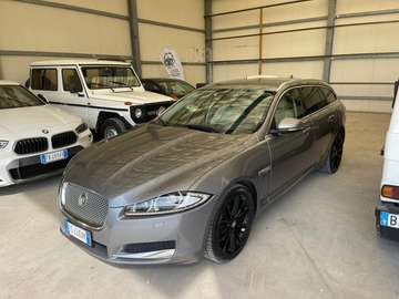 2.2 SPORTBRAKE LUXURY DA VETRINA BOOKSERVICE