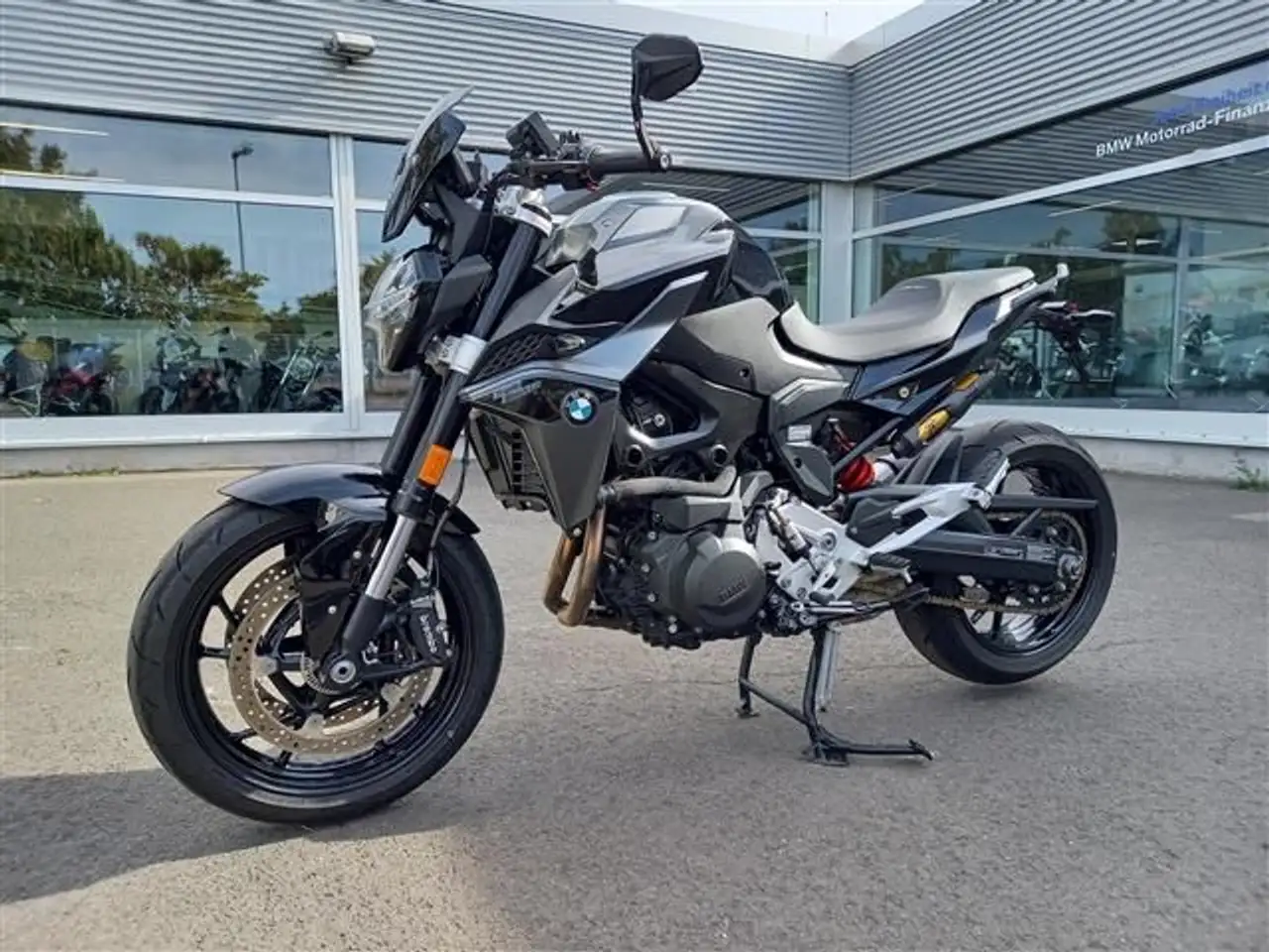 BMW F 900 R