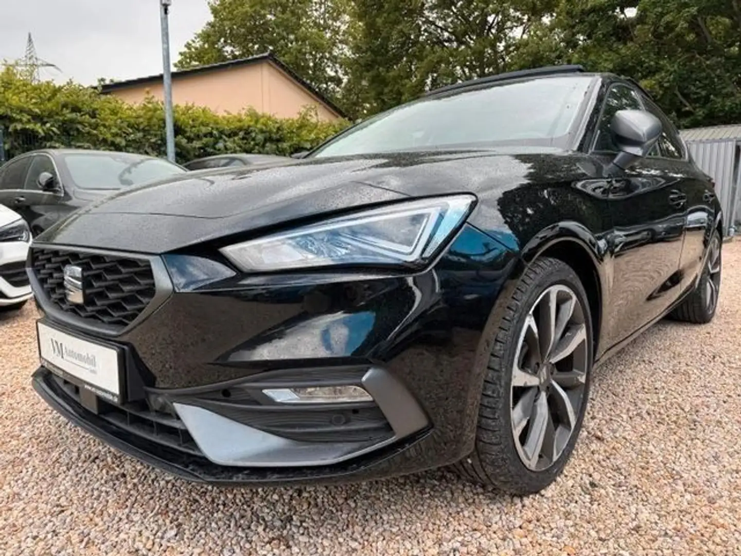 SEAT Leon 2.0 TDI FR DSG Pano*AHK*ACC*Navi*Kam*Memory Schwarz - 1