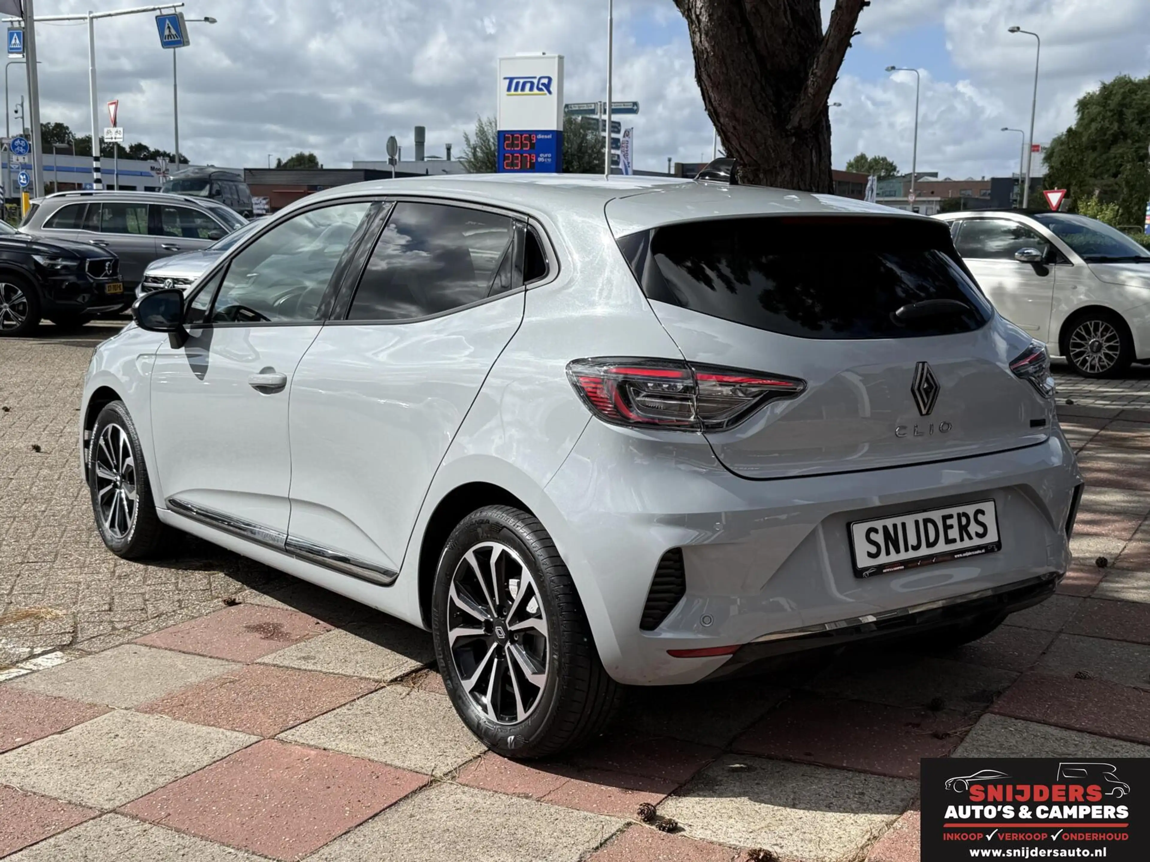 Renault Clio 1.6 E-Tech Full Hybrid 145 techno groot scherm — photo 3