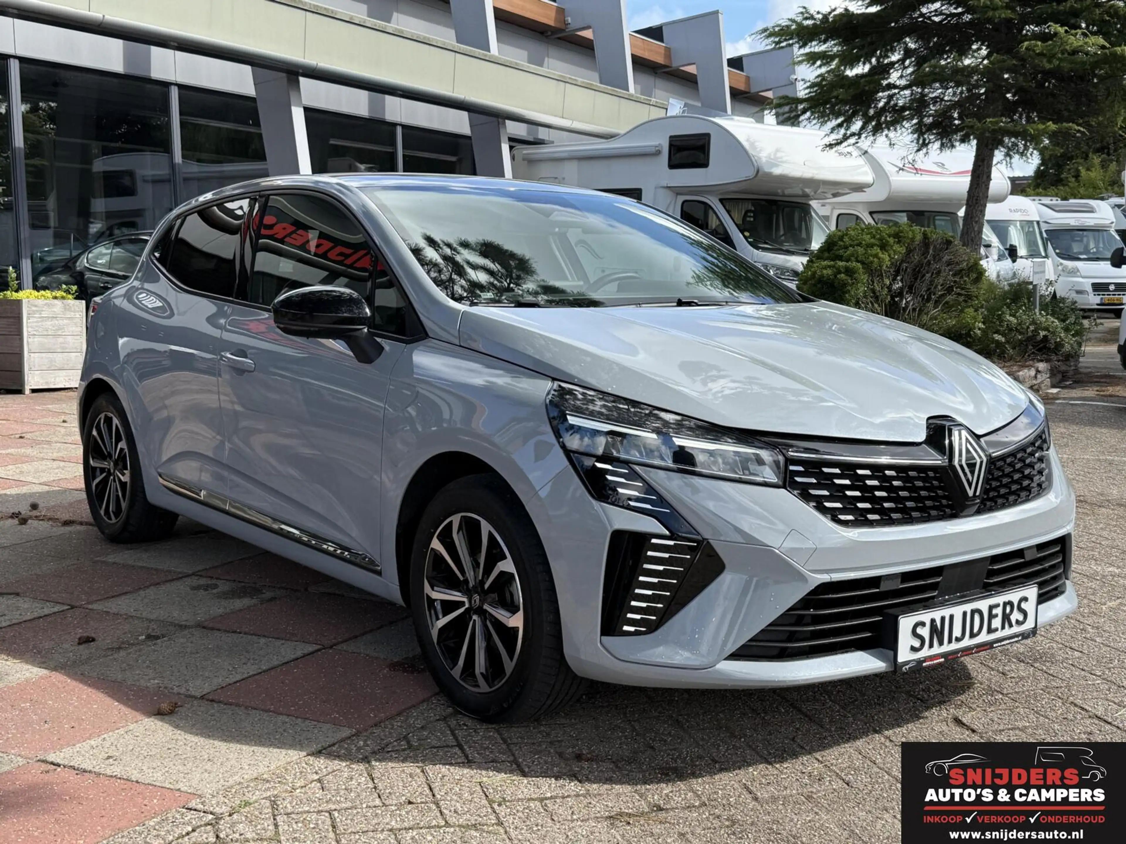 Renault Clio 1.6 E-Tech Full Hybrid 145 techno groot scherm — photo 2