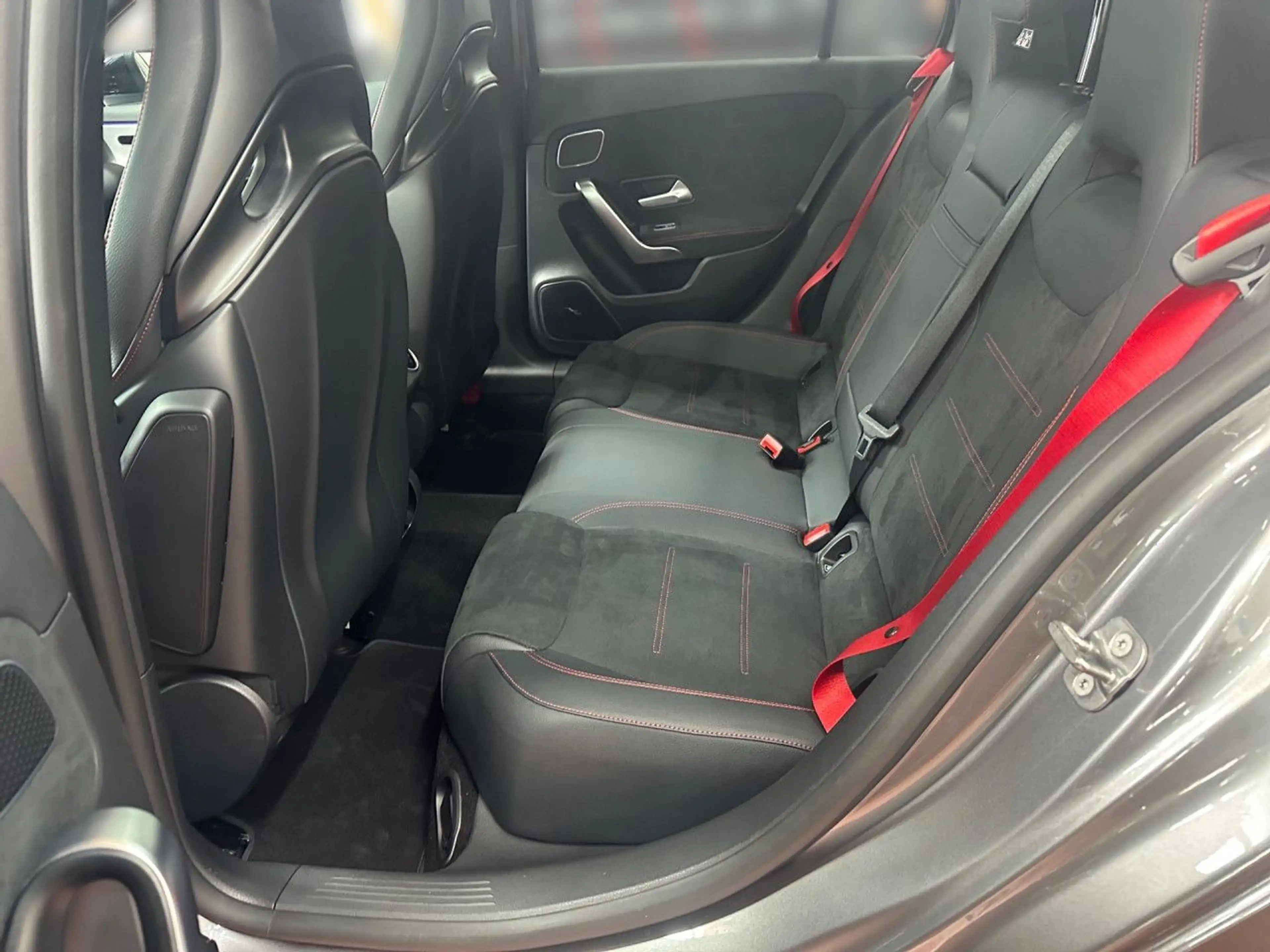 Mercedes-Benz A 45 AMG S 4M Driversp Perf-Sitze Multibeam Distr+ — photo 13
