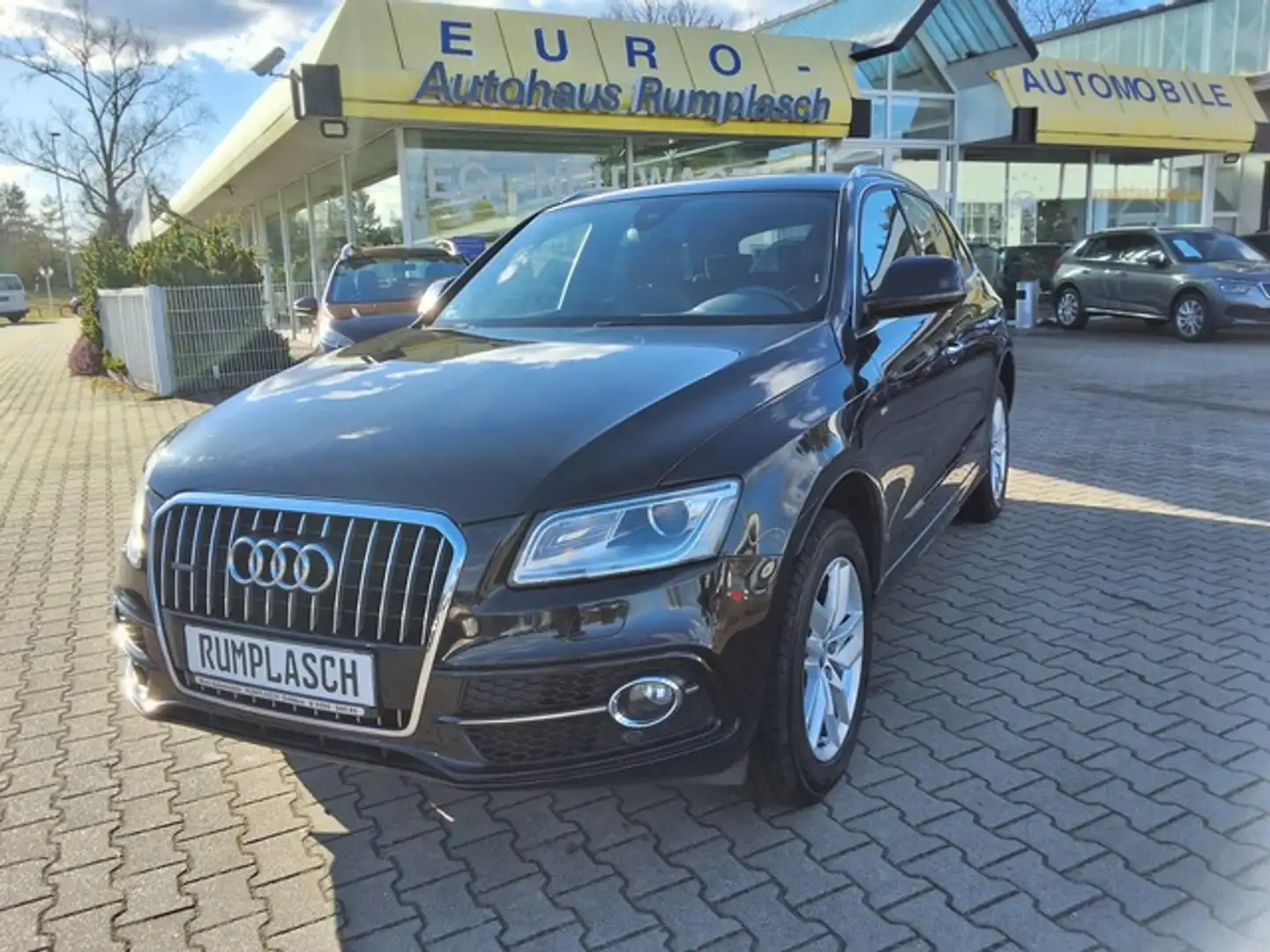 Audi Q5 3.0 TDI quattro Xenon Navi Kamera Standheizung AHK crna - 1