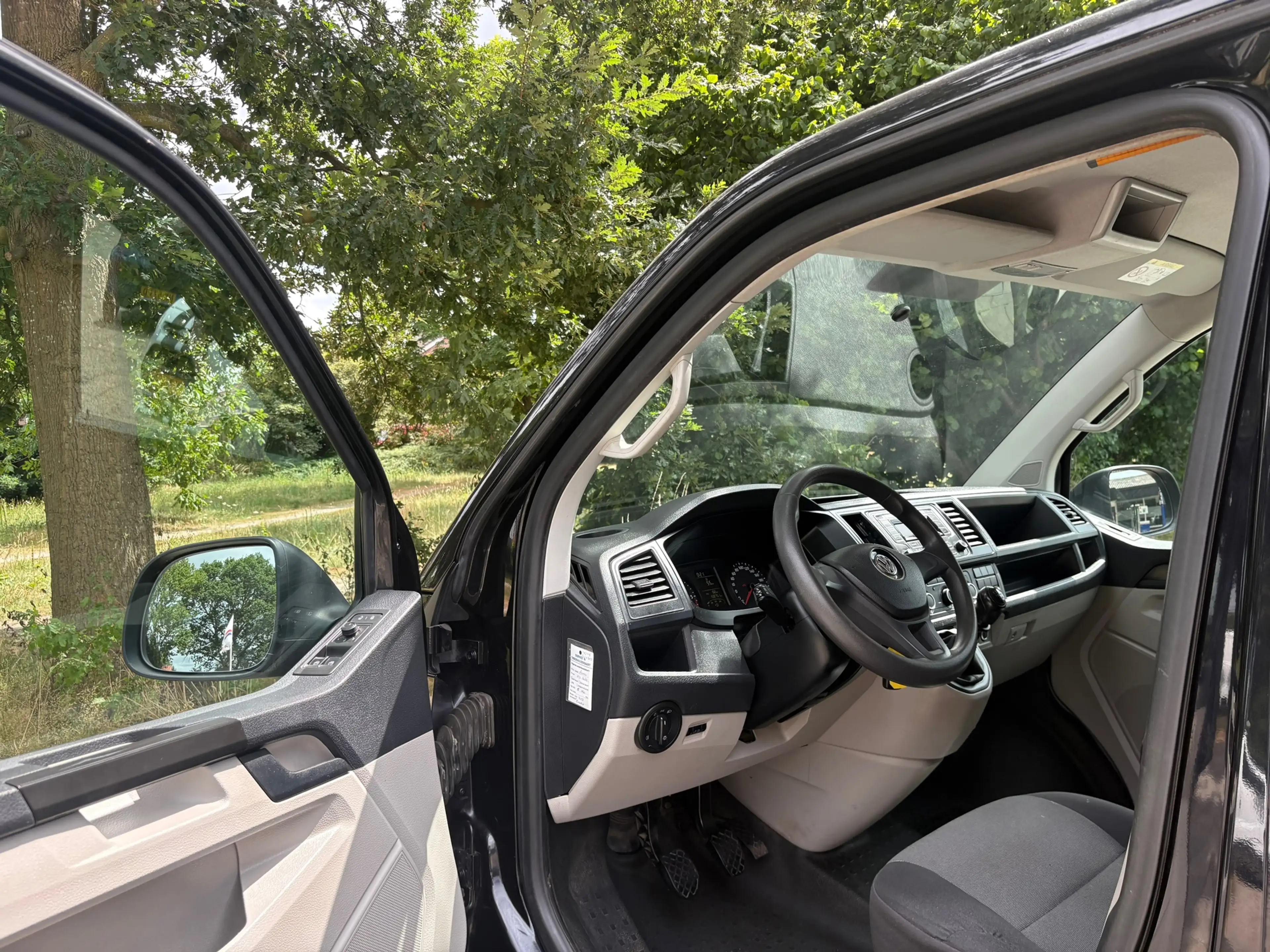 Volkswagen Transporter 2.0 TDI L2H1 Comfortline|NAP|airconditioning|cruis — photo 11