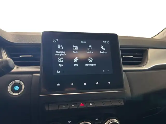 Renault Captur view 10