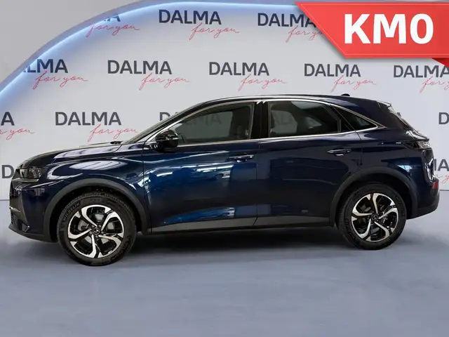 DS Automobiles DS 7 Crossback view 2