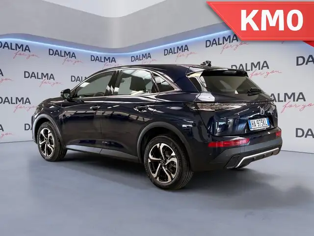 DS Automobiles DS 7 Crossback view 3