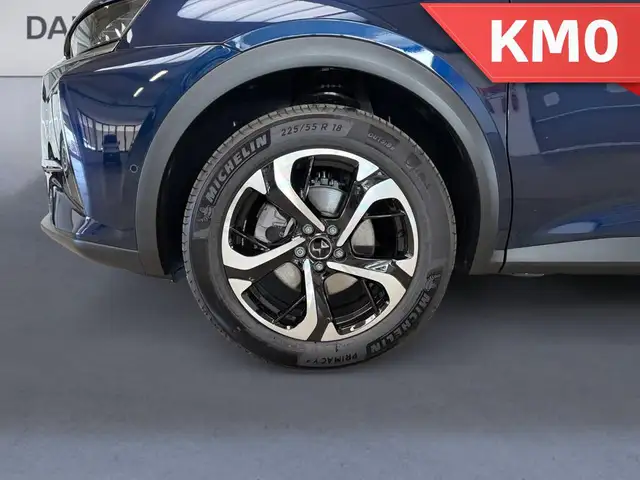 DS Automobiles DS 7 Crossback view 9