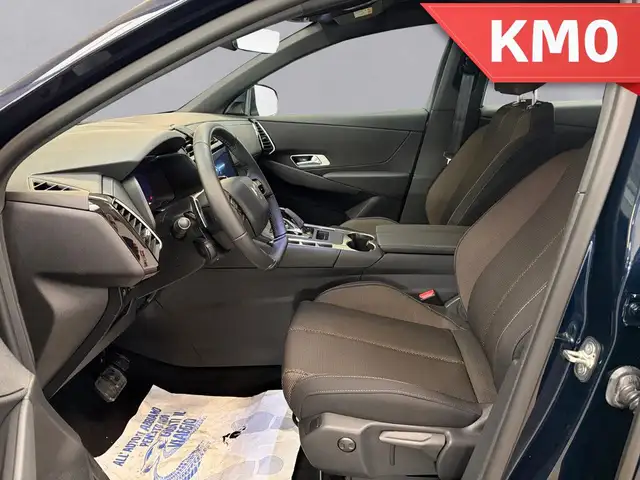 DS Automobiles DS 7 Crossback view 10