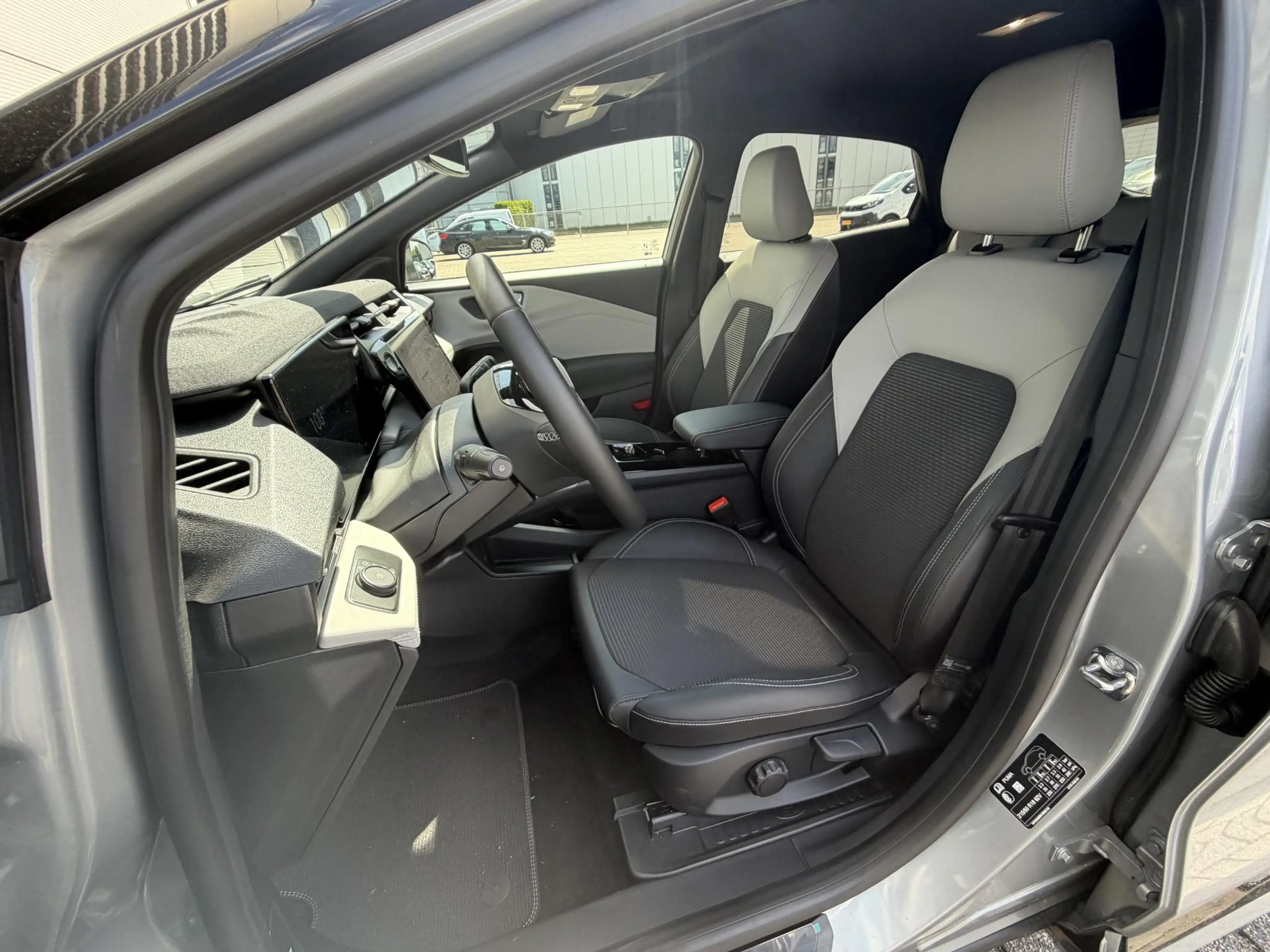 Ford Puma Gen-E Sound Edition 44 kWh | Navigatie | Licht metalen v — photo 15