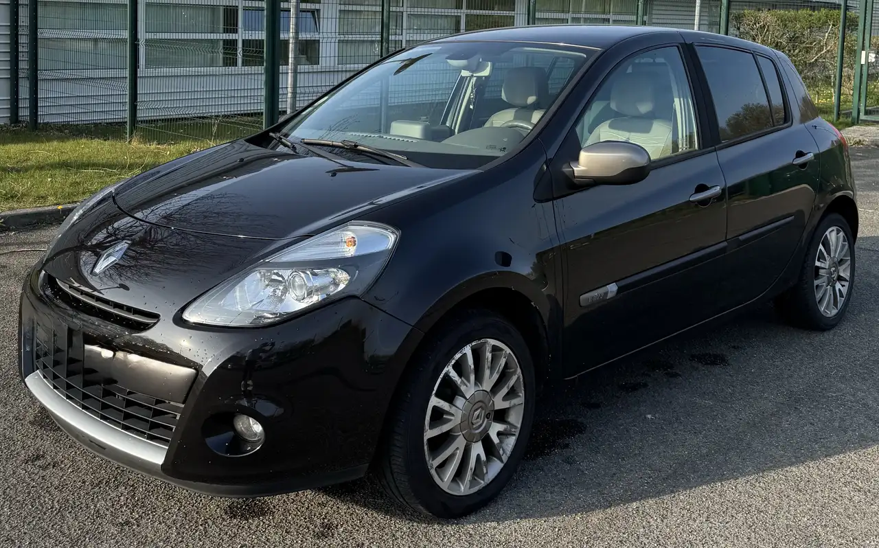 Renault Clio III dCi 90 eco2 Initiale