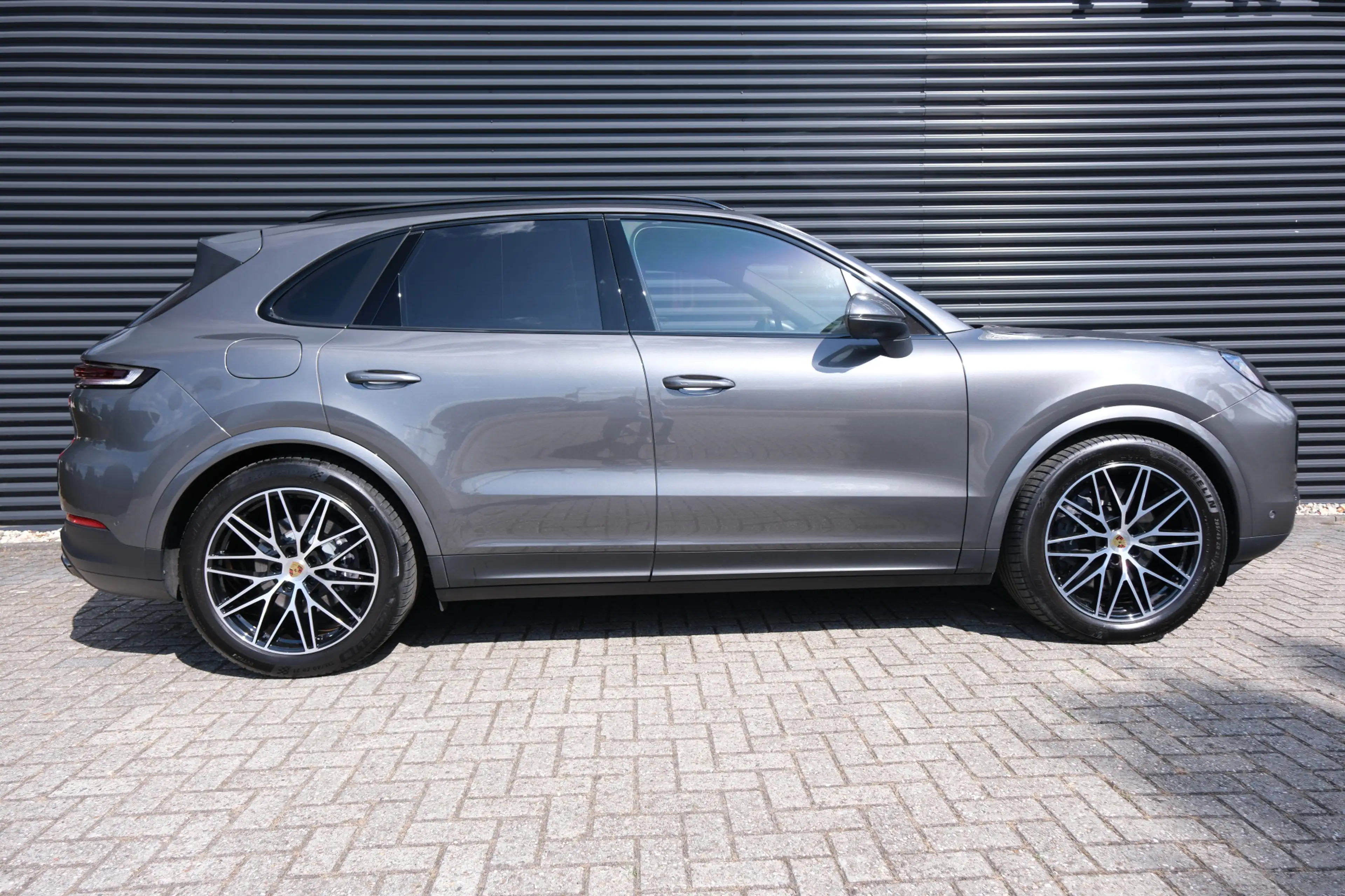 Porsche Cayenne E-Hybrid | BTW auto | Trekhaak | Bose | Schuifkant — photo 9