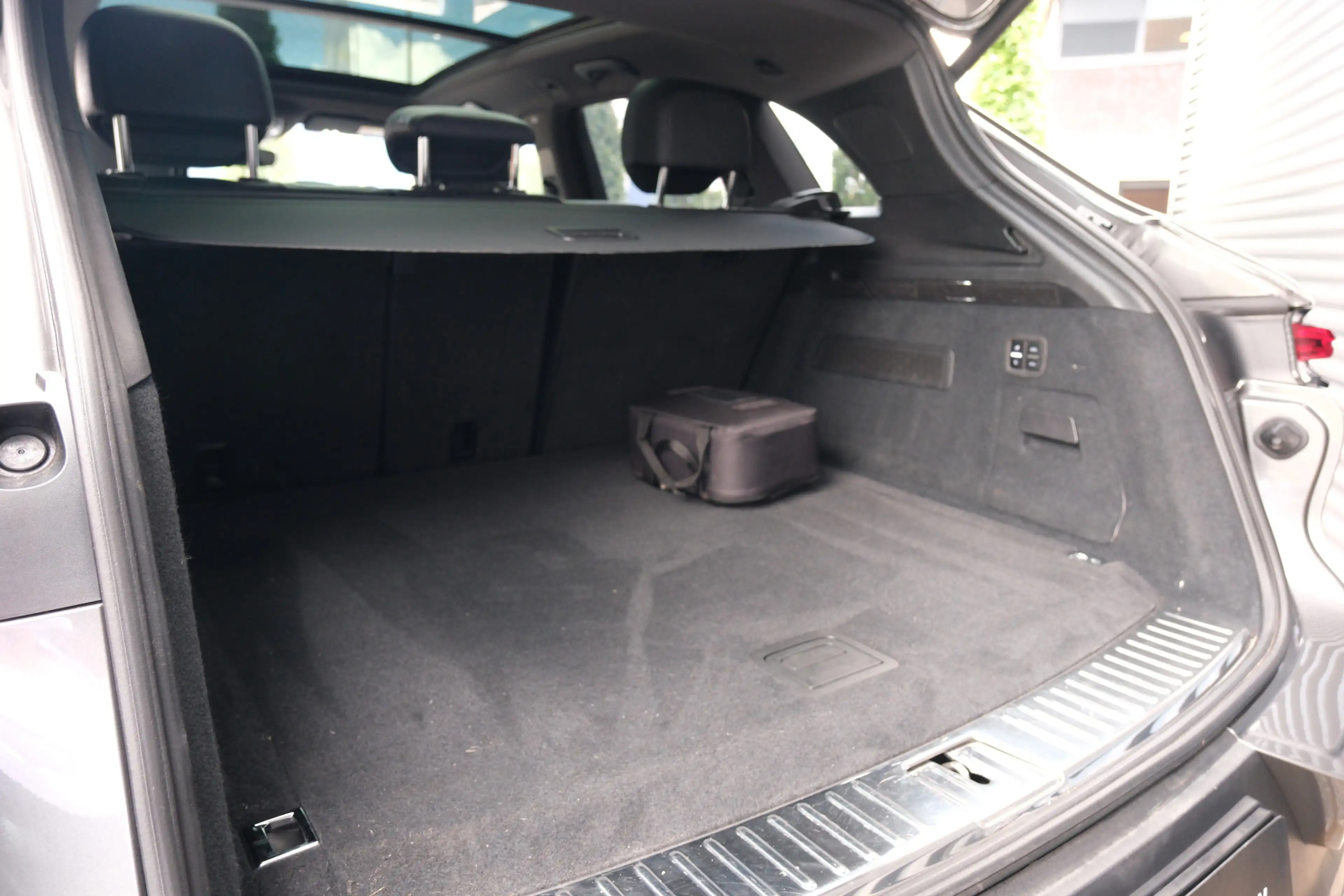 Porsche Cayenne E-Hybrid | BTW auto | Trekhaak | Bose | Schuifkant — photo 5