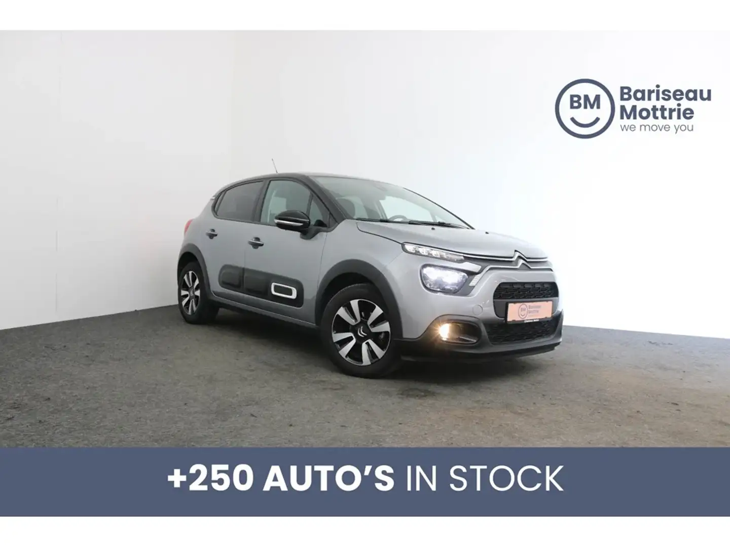 Citroen C3 SHINE AUTOMAAT *DAB*KLIMAATREGELING*CARPLAY*SENSOR Gris - 1
