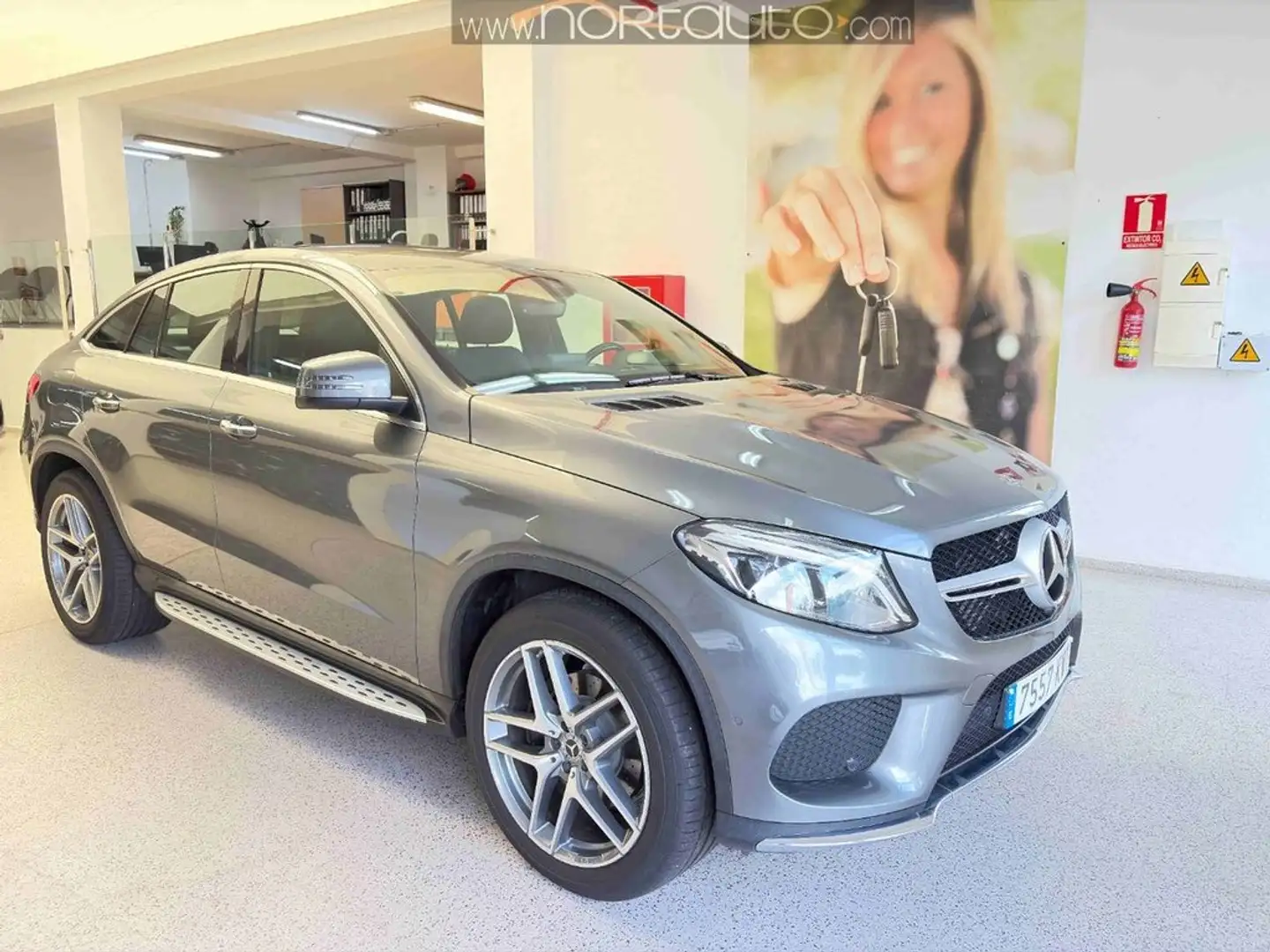 Mercedes-Benz GLE 350 d 4MATIC Gris - 1