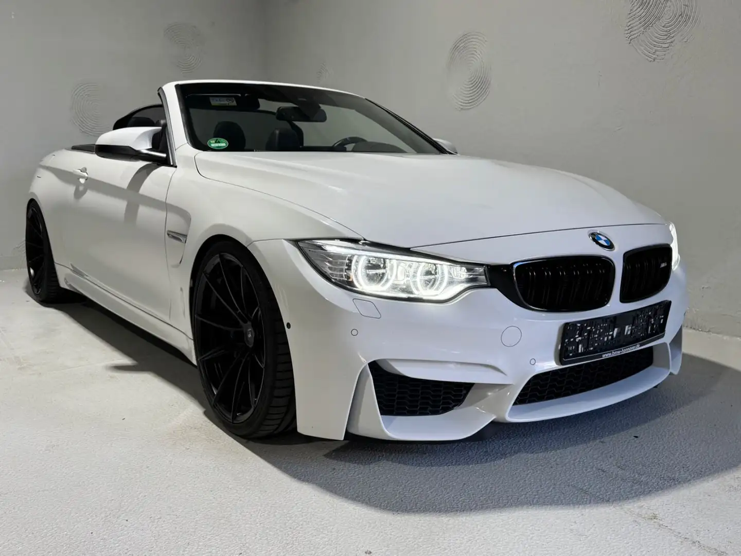 BMW M4 Cabrio *AeroPaket*HeadUp*Deutschesfz* Weiß - 2