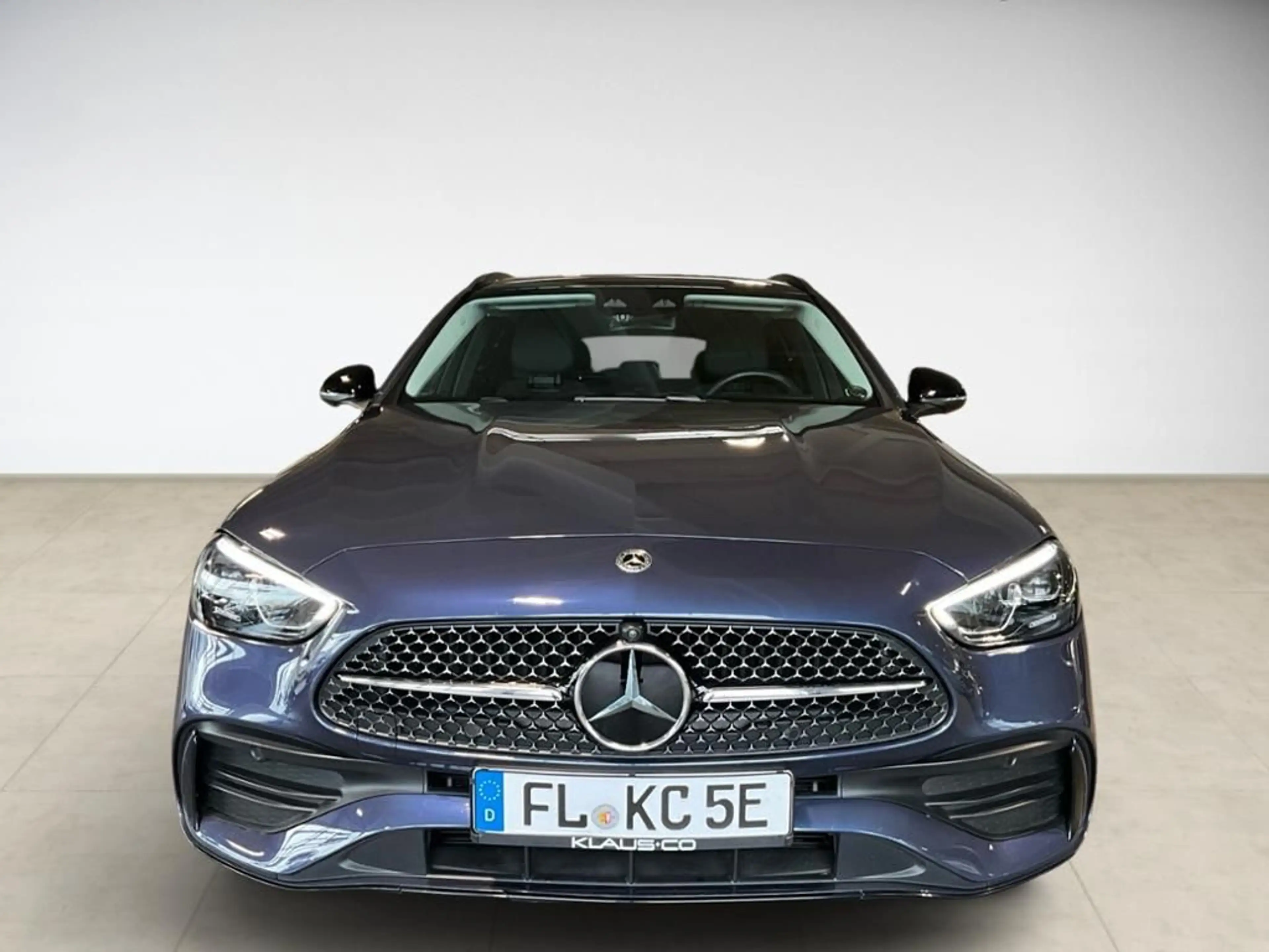 Mercedes-Benz C 300 de T AMG 360 ACC AHK AUT Kam. KeyLess LED — photo 2