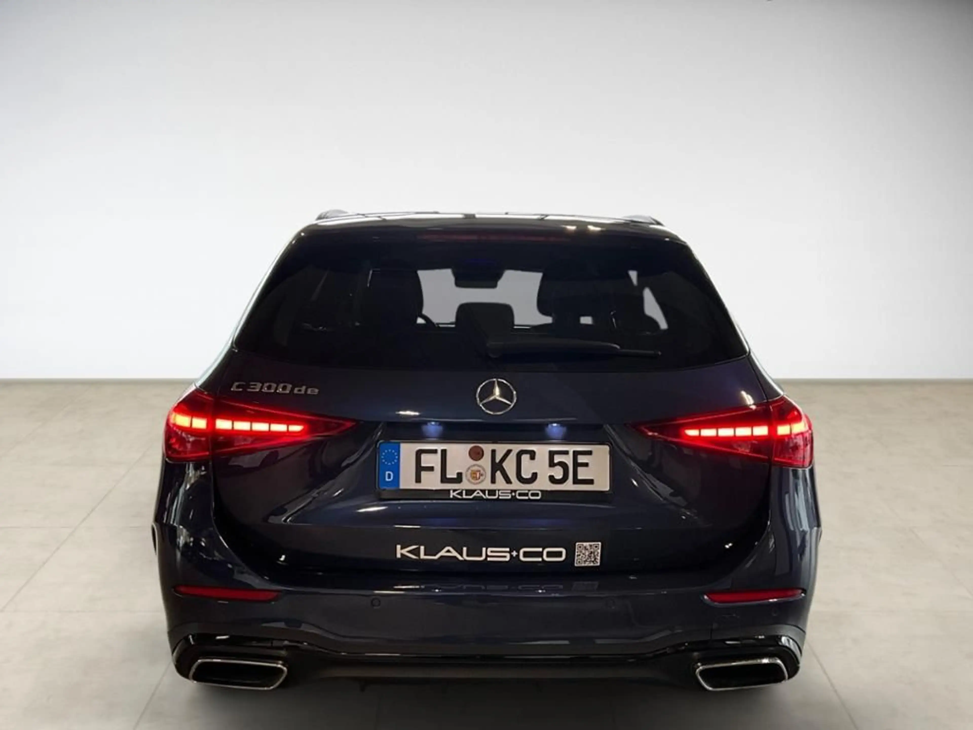 Mercedes-Benz C 300 de T AMG 360 ACC AHK AUT Kam. KeyLess LED — photo 5