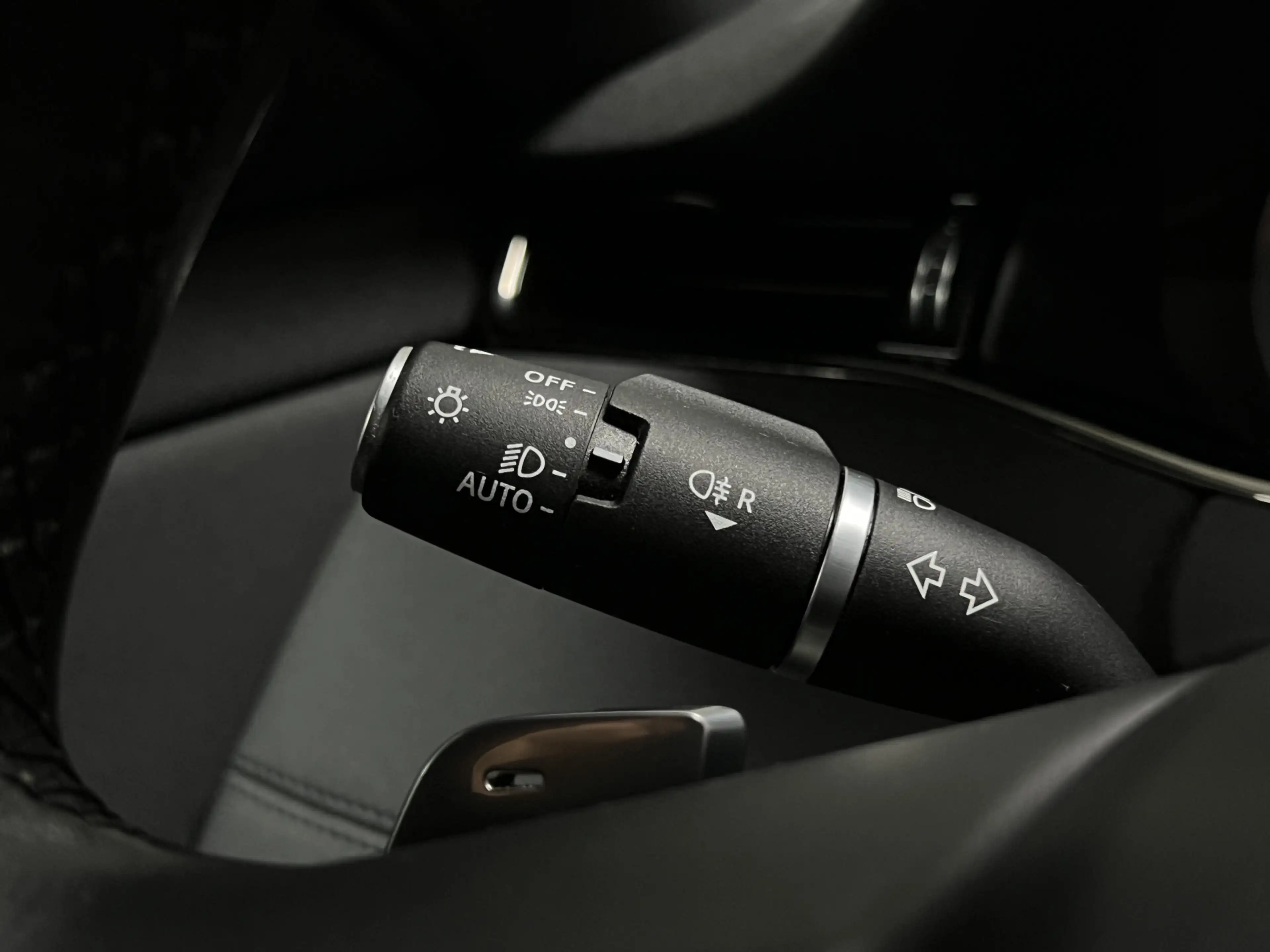 Land Rover Range Rover Evoque 1.5 P300e AWD R-Dynamic HSE | TREKHAAK | NAVI | KE — photo 21