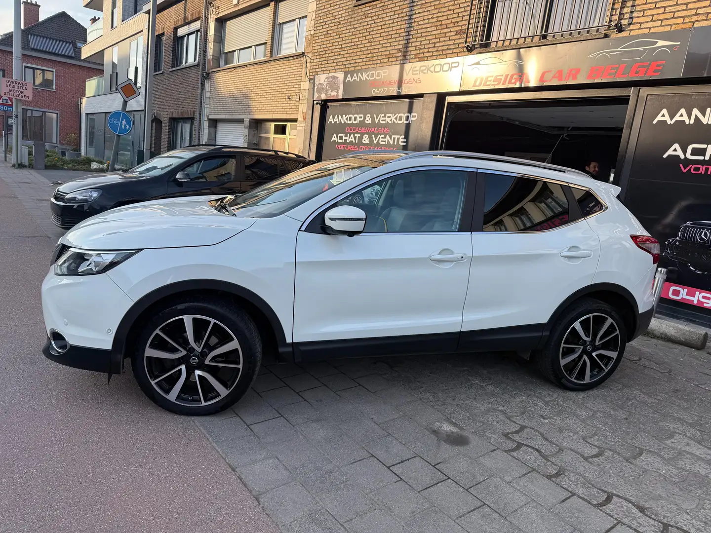 Nissan Qashqai 1.6 dCi 2WD Tekna Xtronic Blanc - 2
