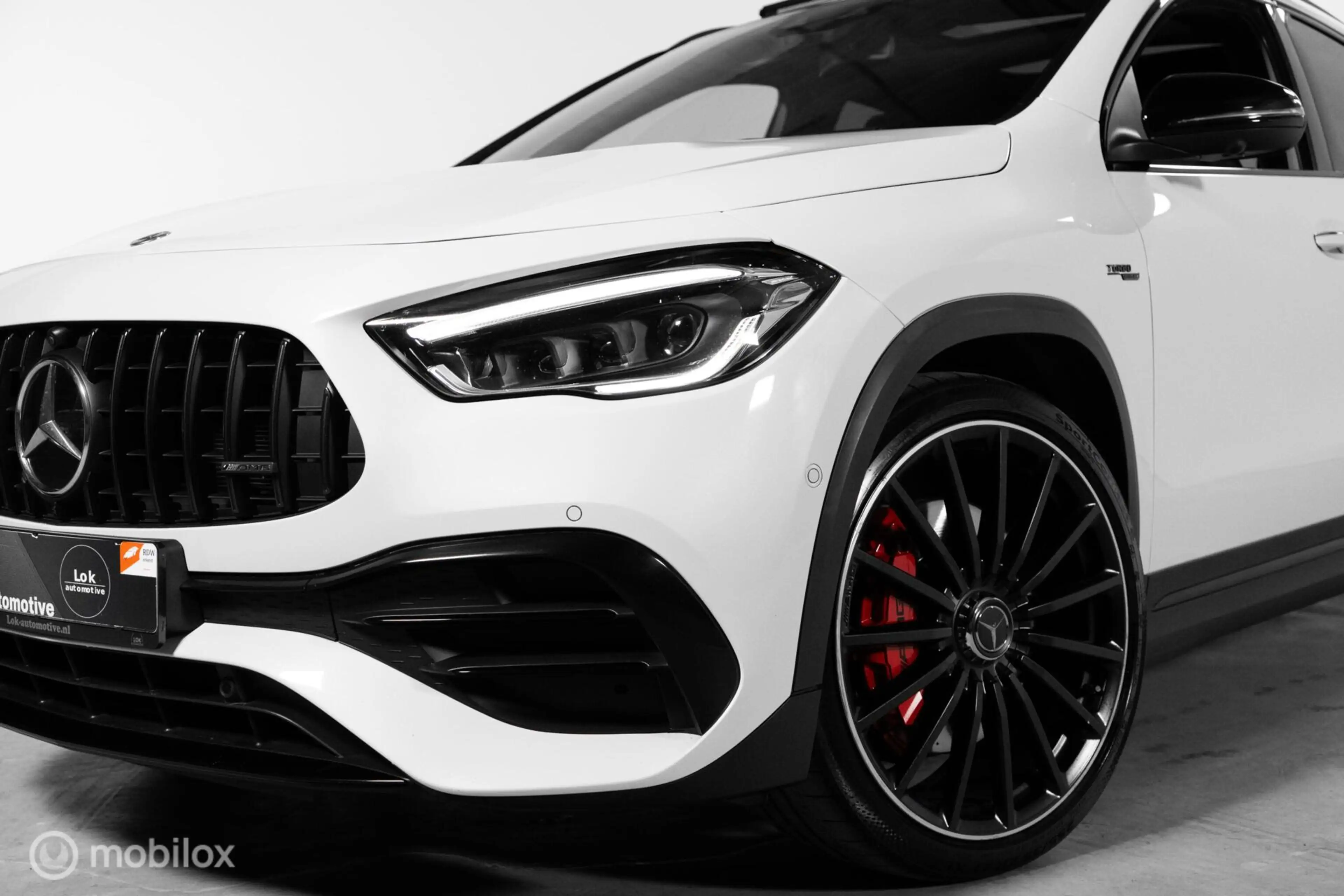 Mercedes-Benz GLA 45 AMG S 4MATIC+ PANO|MEMORY|BURM|KUIPST|360CAMERA — photo 9