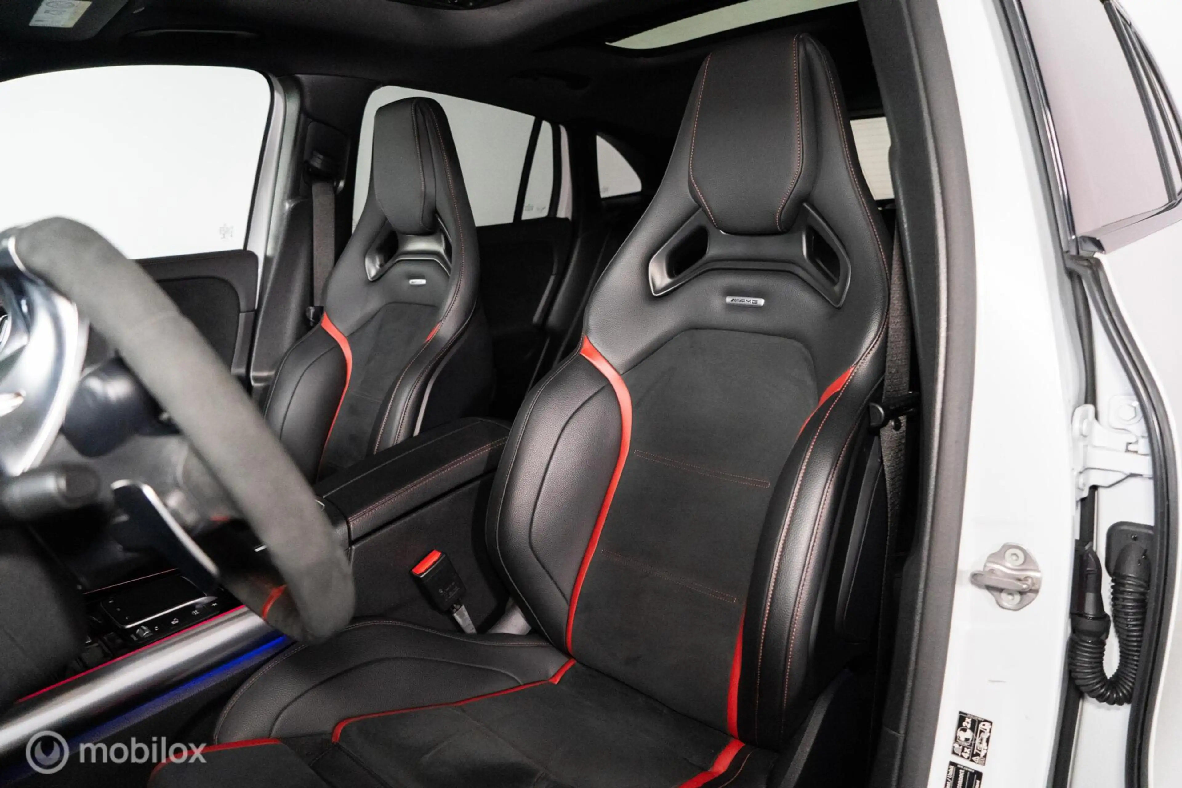 Mercedes-Benz GLA 45 AMG S 4MATIC+ PANO|MEMORY|BURM|KUIPST|360CAMERA — photo 18
