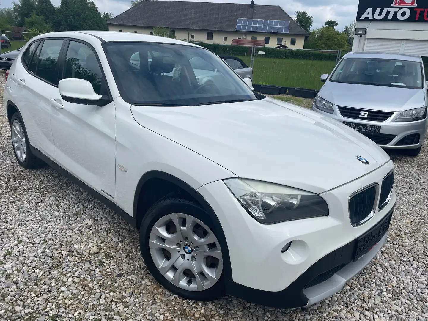 BMW X1 xDrive18+ NEU PICKERL 3/2026+4monat+ALLRAD Weiß - 1