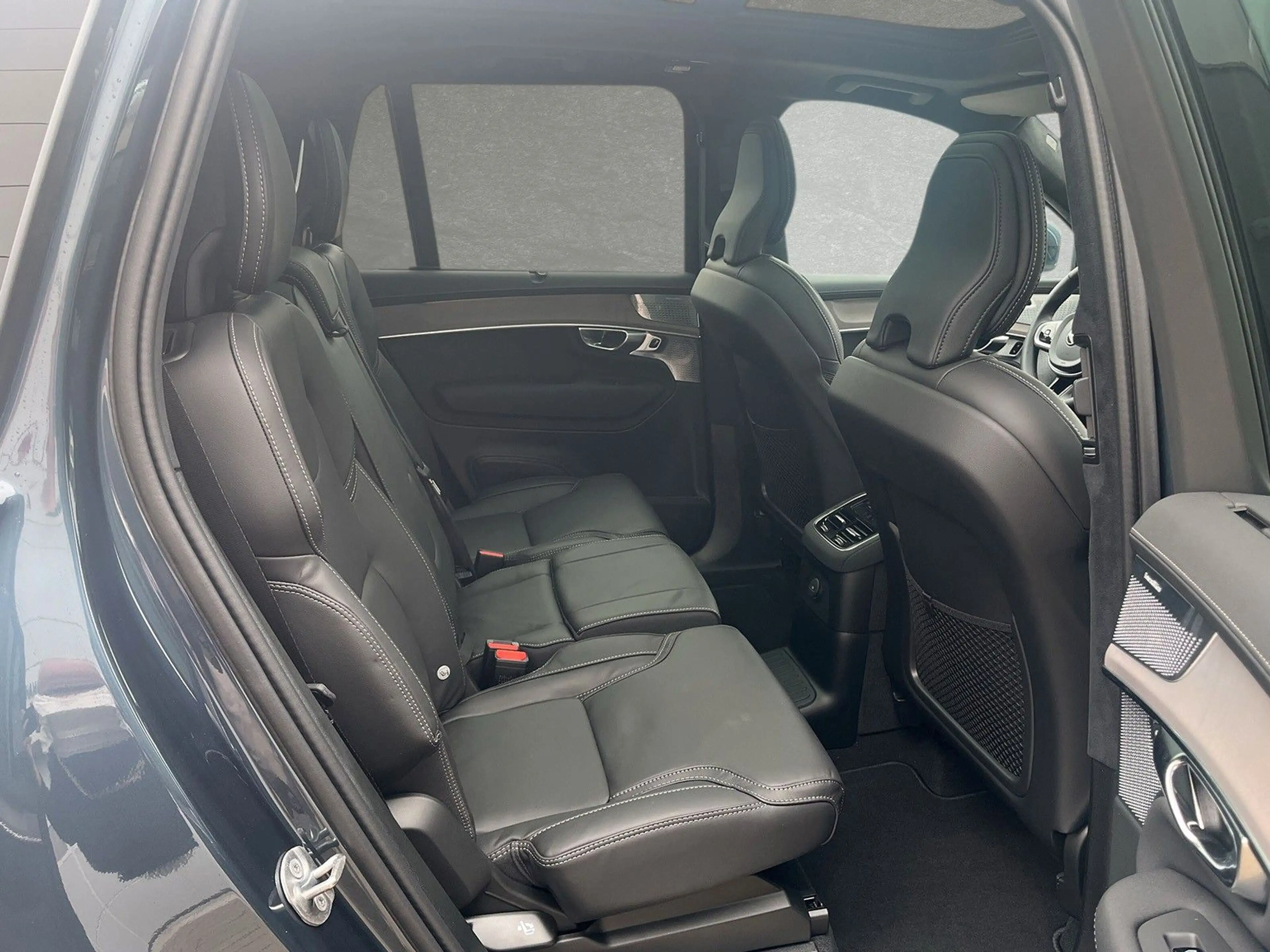 Volvo XC90 T8 AWD Ultra Bright 7-Sitzer ACC BLIS HUD — photo 5