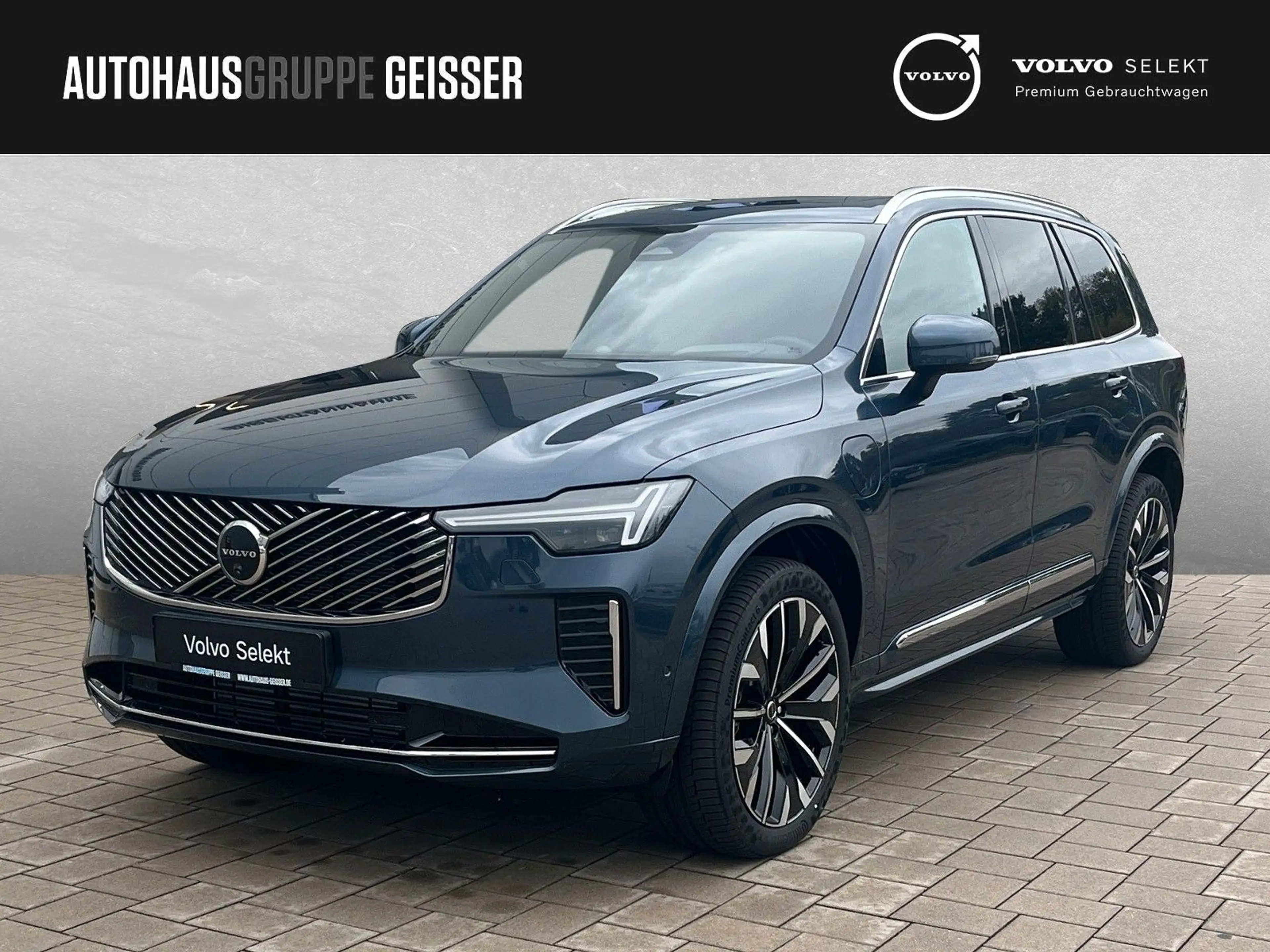 Volvo XC90 T8 AWD Ultra Bright 7-Sitzer ACC BLIS HUD