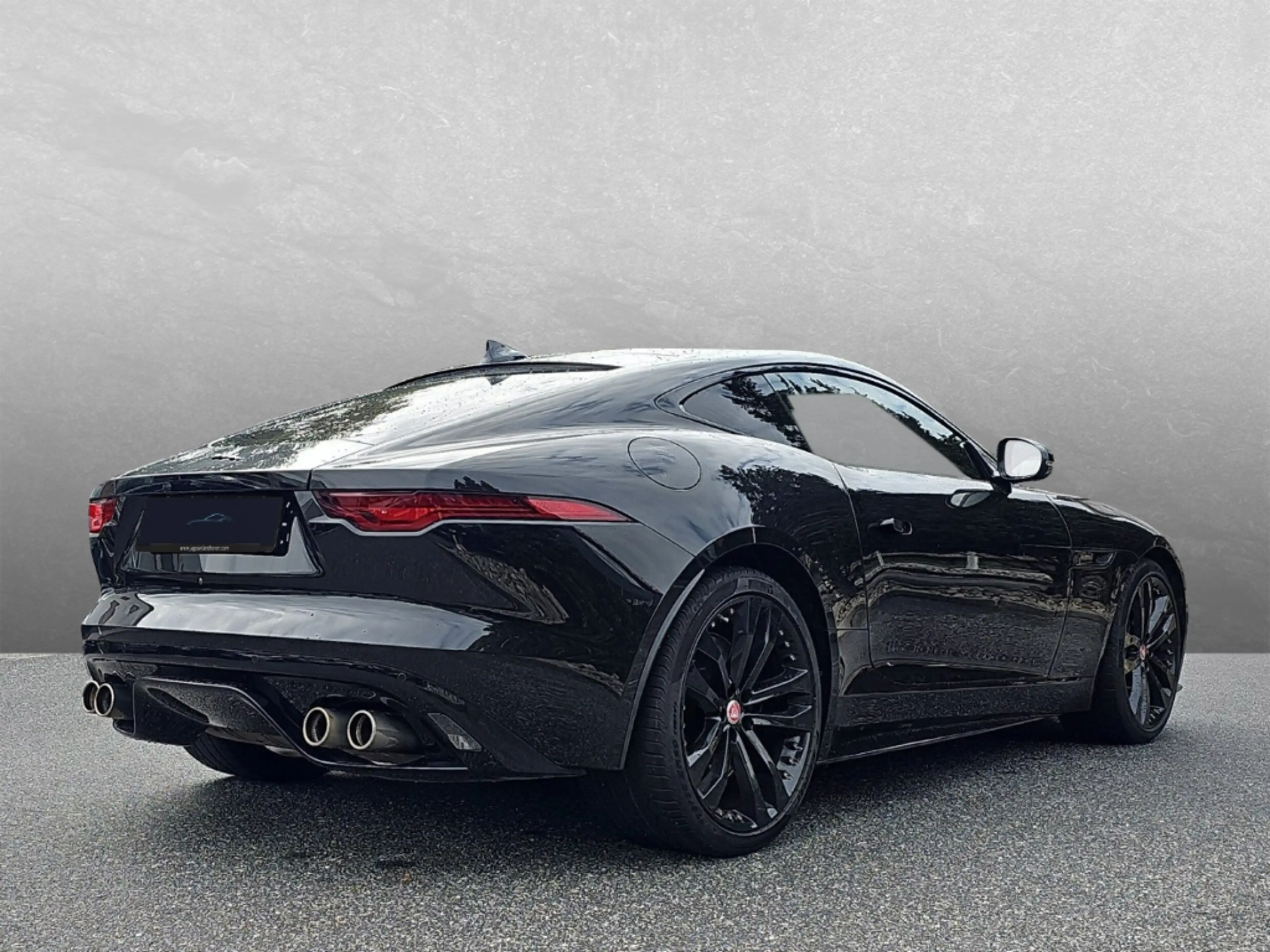 Jaguar F-Type P450 AWD R-Dynamic Black Coupe — photo 3