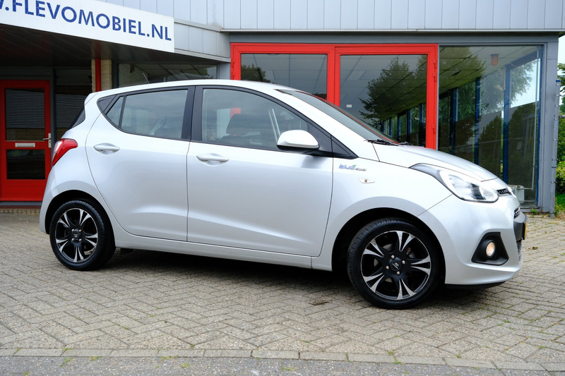 Hyundai i10 1.0i i-Motion Comfort 5-drs *51.900km!* Clima|LMV| — photo 4