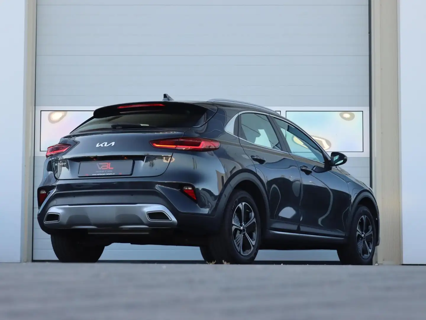 Kia XCeed 1.6 GDi PHEV 140PK DynamicPlusLine | Modeljaar 202 Grijs - 2