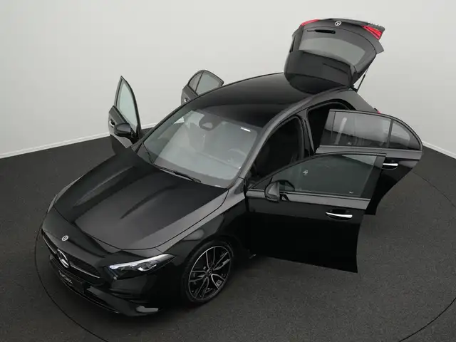 Mercedes-Benz A Class view 14