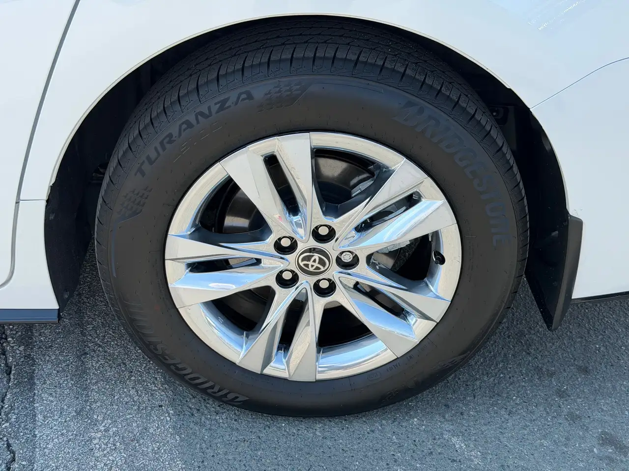 Toyota Sienna photo Toyota Sienna