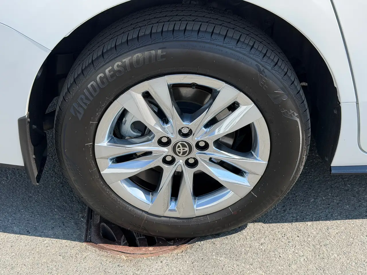 Toyota Sienna photo Toyota Sienna