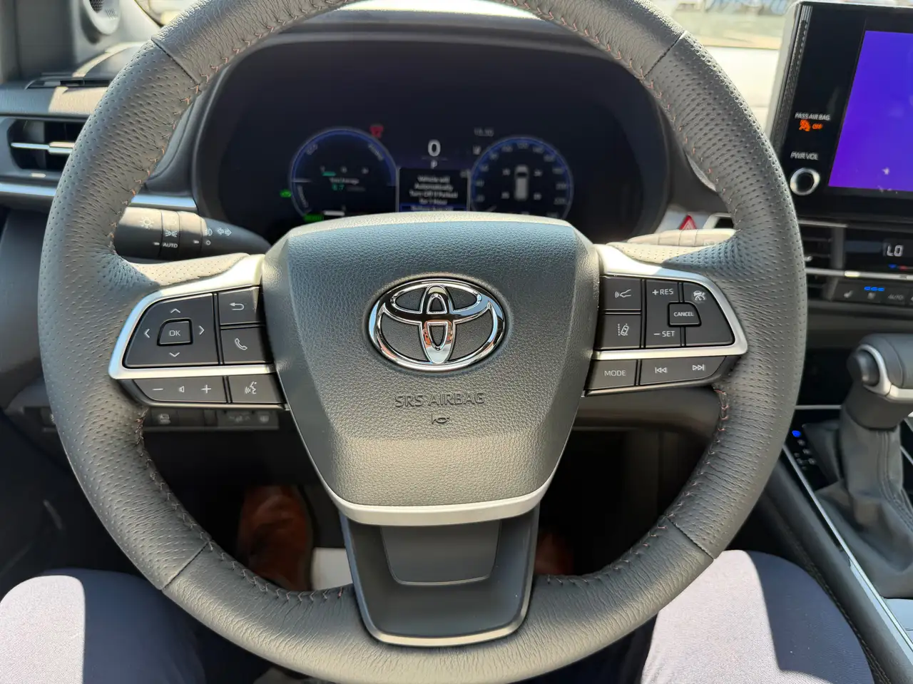 Toyota Sienna photo Toyota Sienna