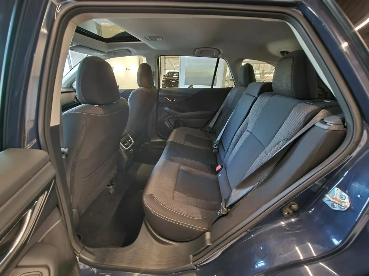 Subaru OUTBACK photo Subaru OUTBACK