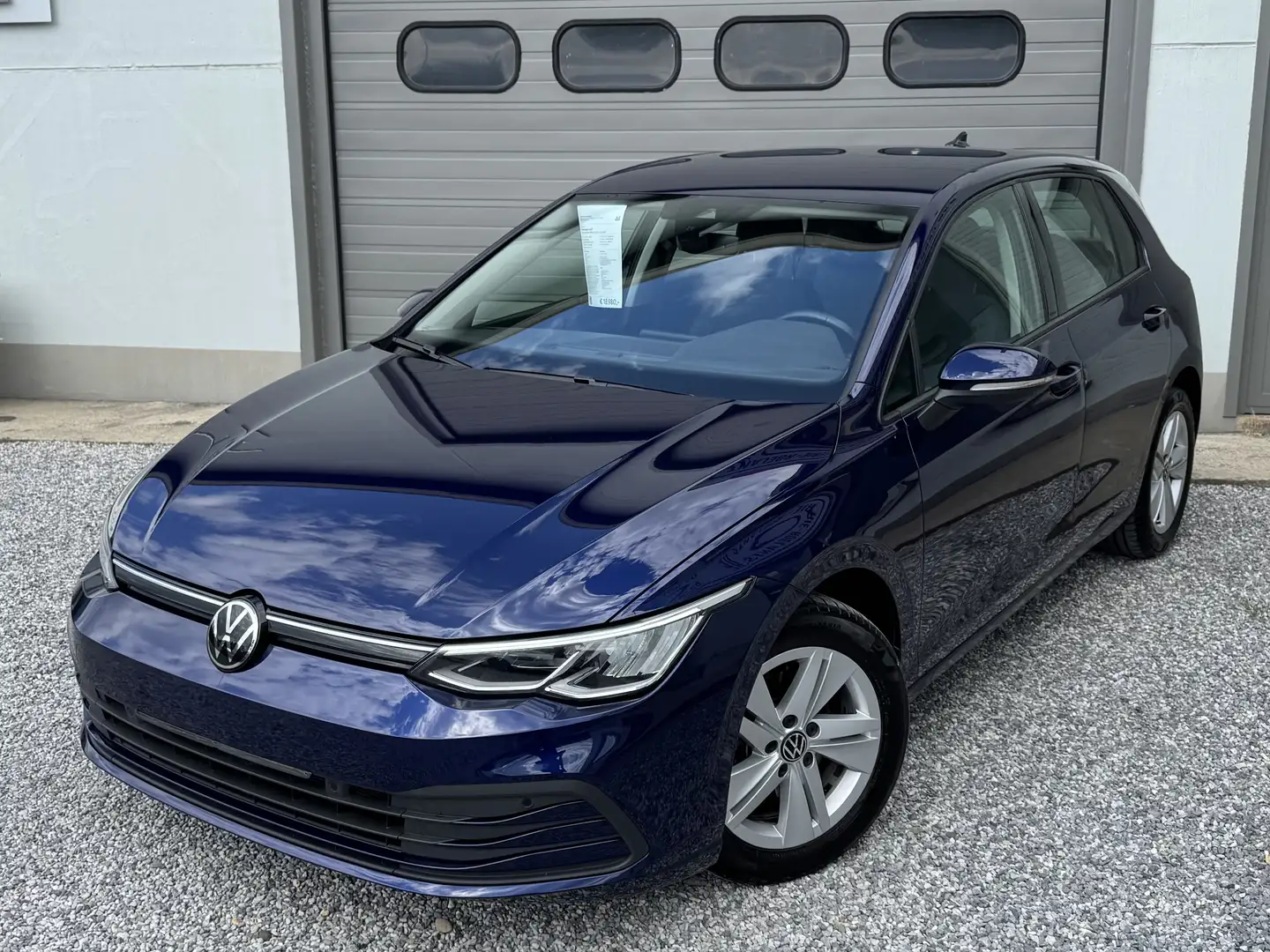 Volkswagen Golf 110PK // CAMERA // CARPLAY // NAV // DODEHOEK Blauw - 1