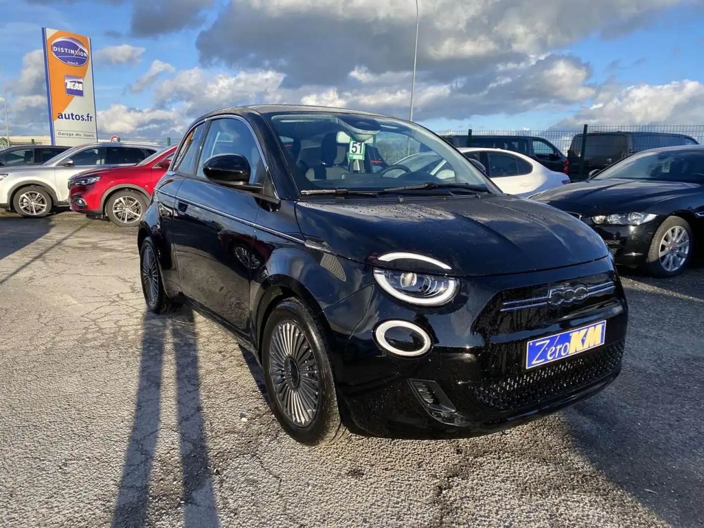 Fiat 500e Electrique  118cv  Icône Plus Pack Style Noir - 2