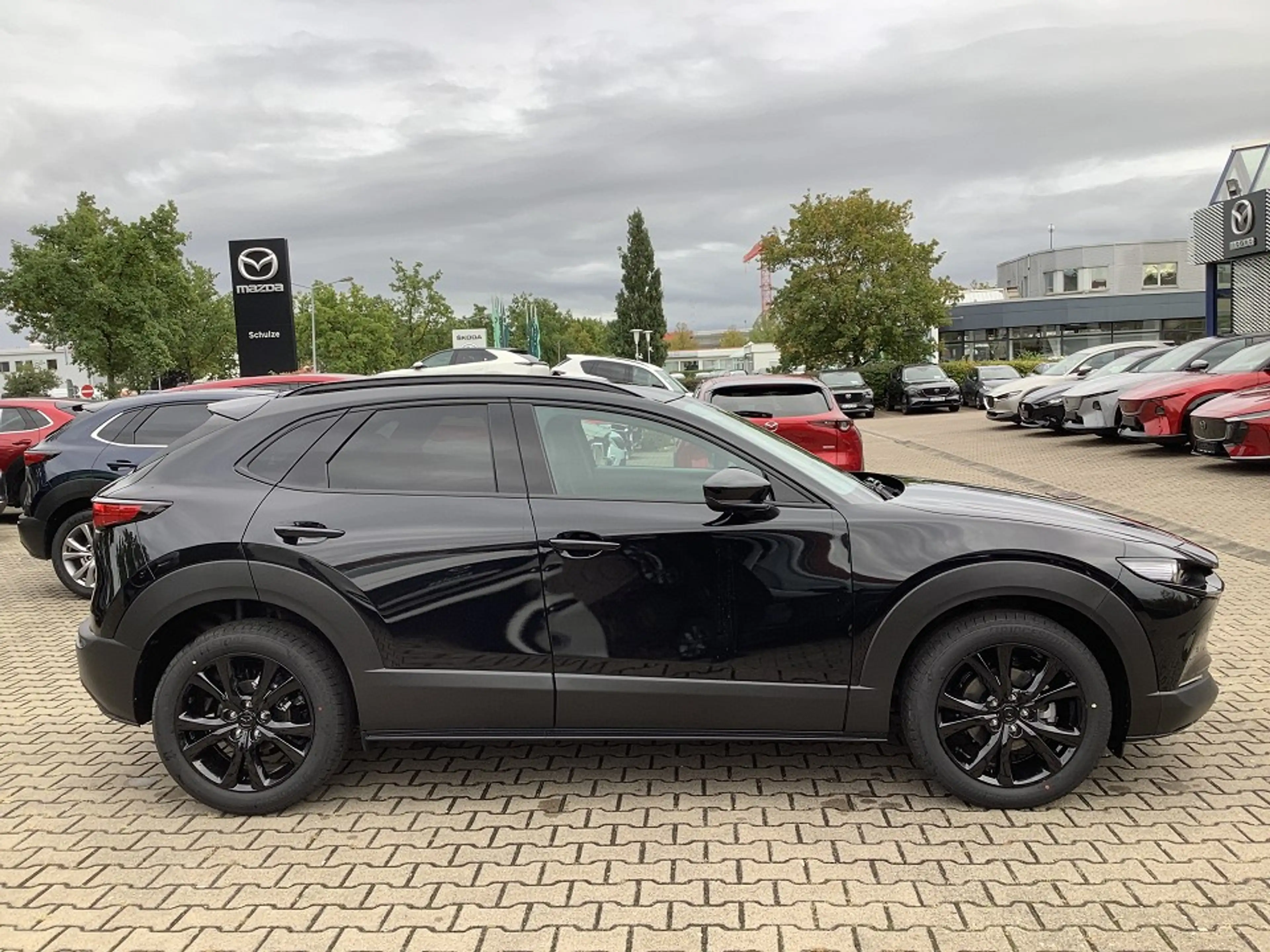 Mazda CX-30 2027 2.5L e-SKYACTIV G 140 ps Homura Plus Homura P — photo 2