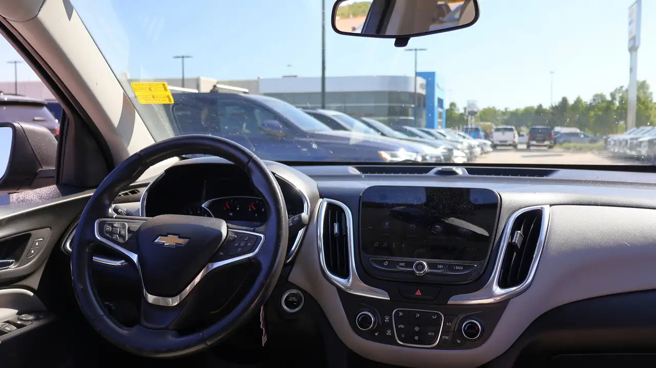 Chevrolet Equinox снимка Chevrolet Equinox