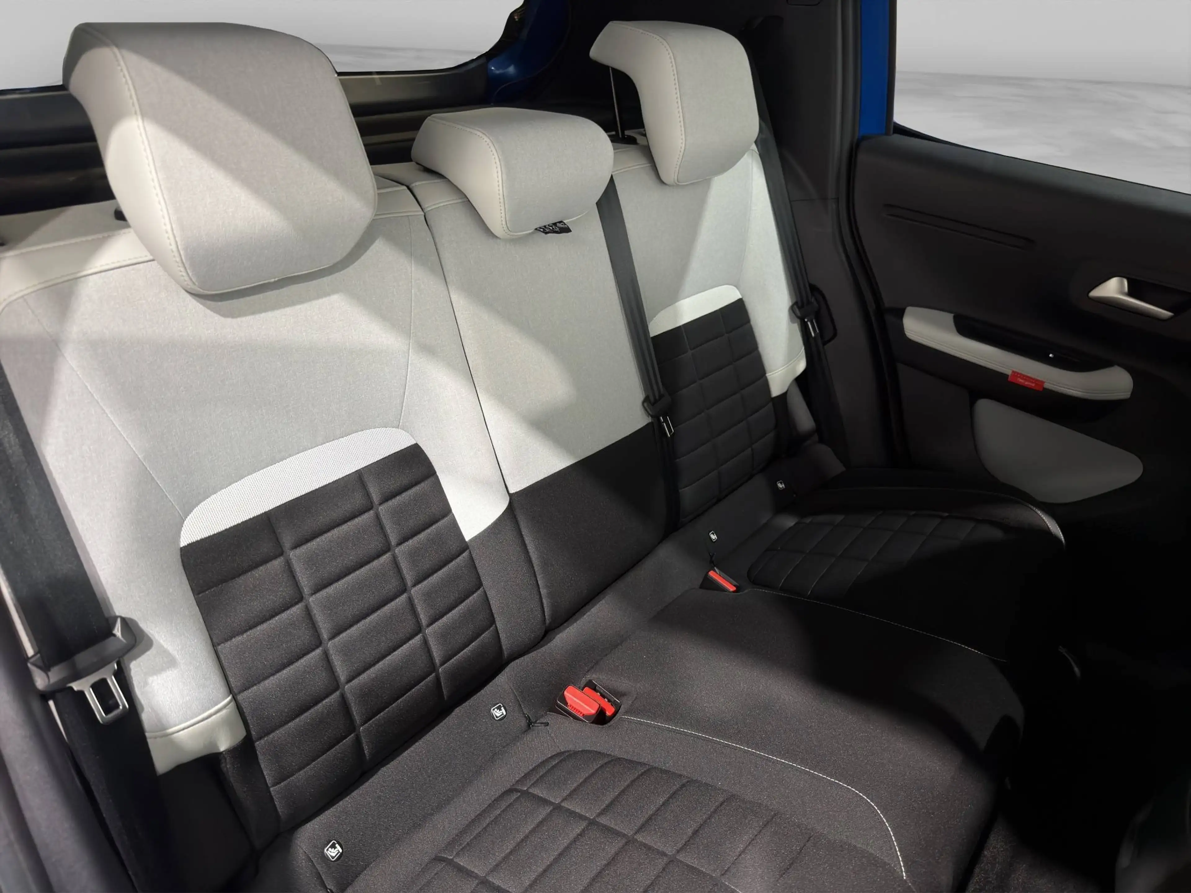 Citroen E-C3 MAX ***REAR CAMERA*APPLE CARPLAY/ANDROID AUTO*** — photo 12