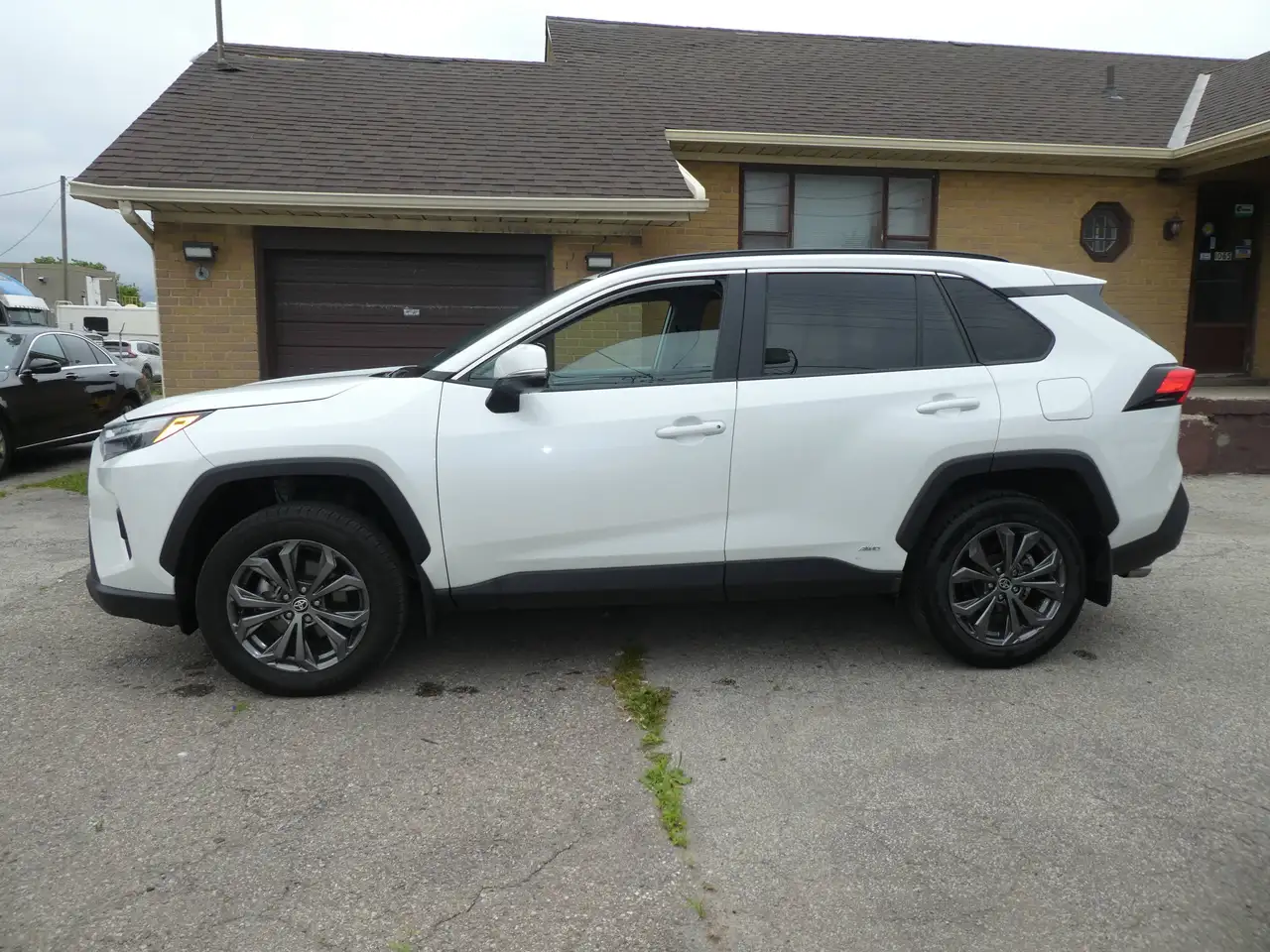 Toyota RAV 4 снимка Toyota RAV 4