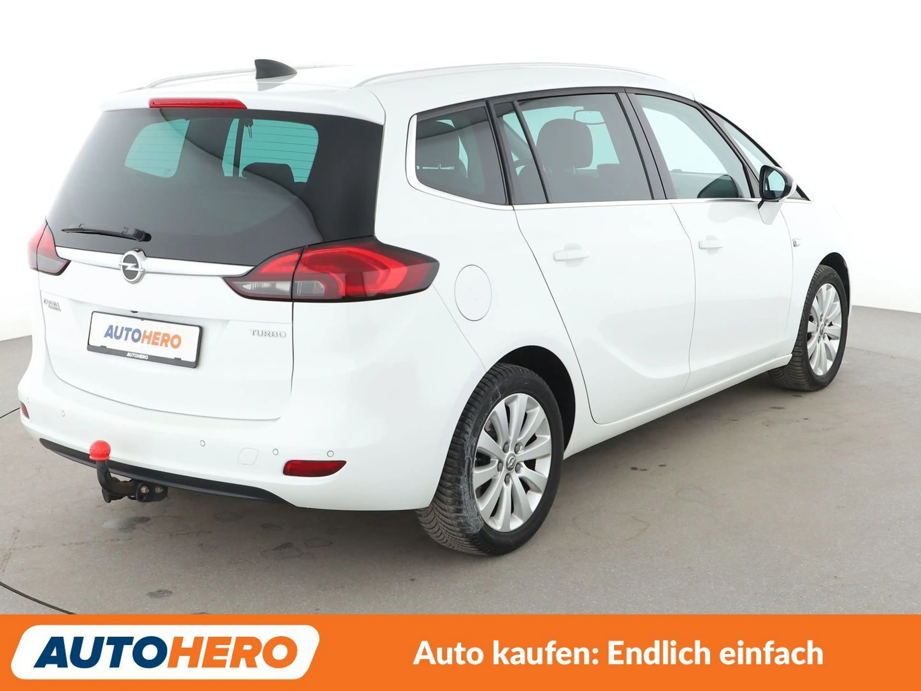 Opel Zafira Tourer 1.4 Turbo Innovation Aut.*XENON*TEMPO*PDC*SHZ* — photo 6