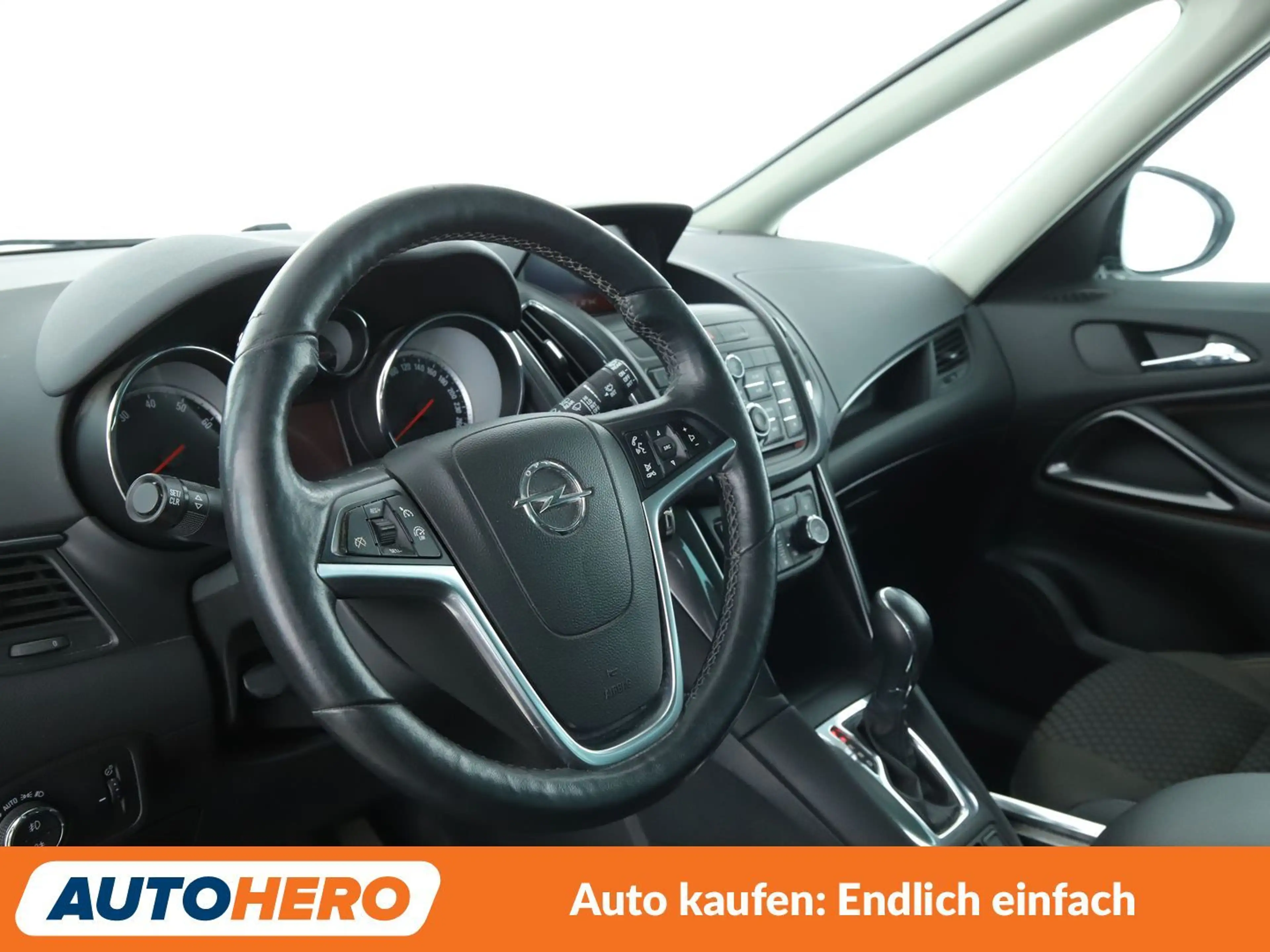 Opel Zafira Tourer 1.4 Turbo Innovation Aut.*XENON*TEMPO*PDC*SHZ* — photo 11
