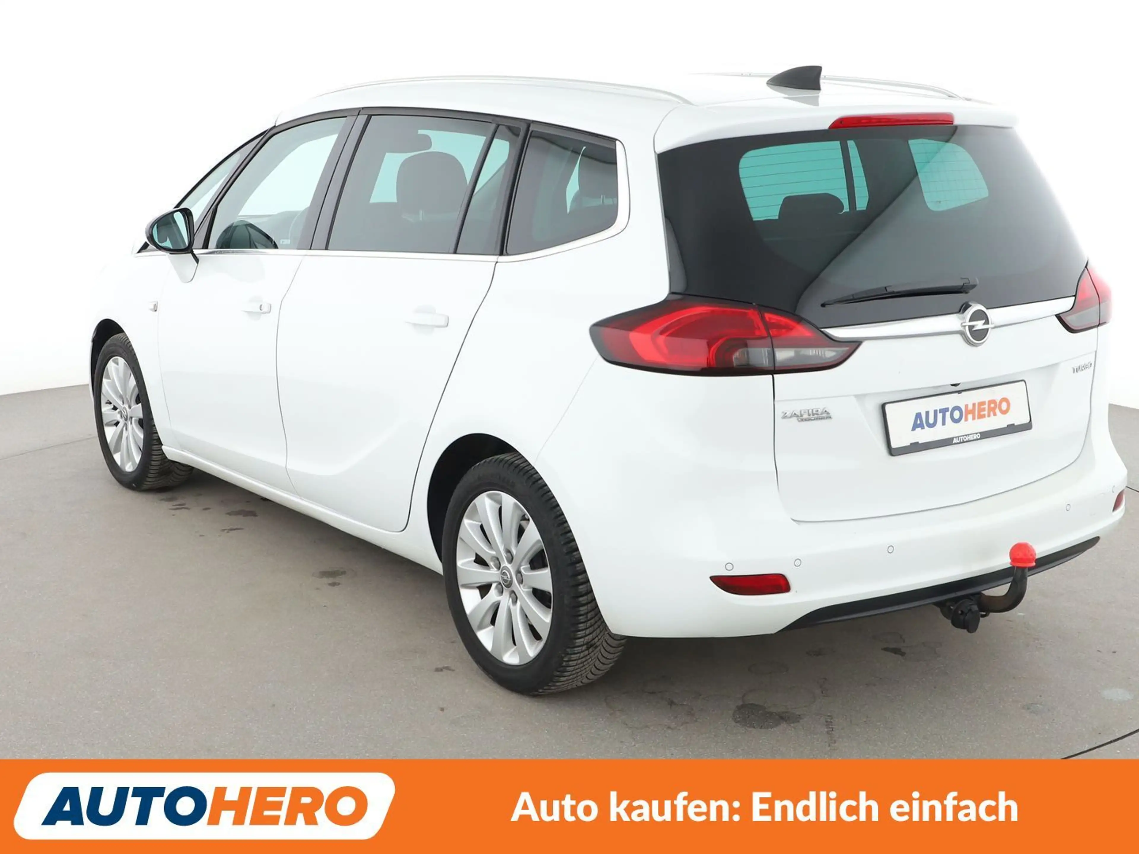 Opel Zafira Tourer 1.4 Turbo Innovation Aut.*XENON*TEMPO*PDC*SHZ* — photo 4