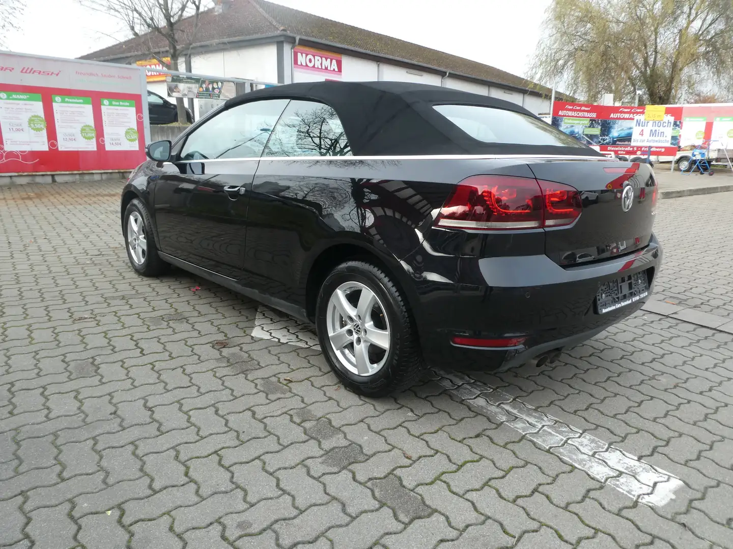 Volkswagen Golf Cabriolet TÜV/NEU**Automatic**Garantie**1.Hand** Černá - 2