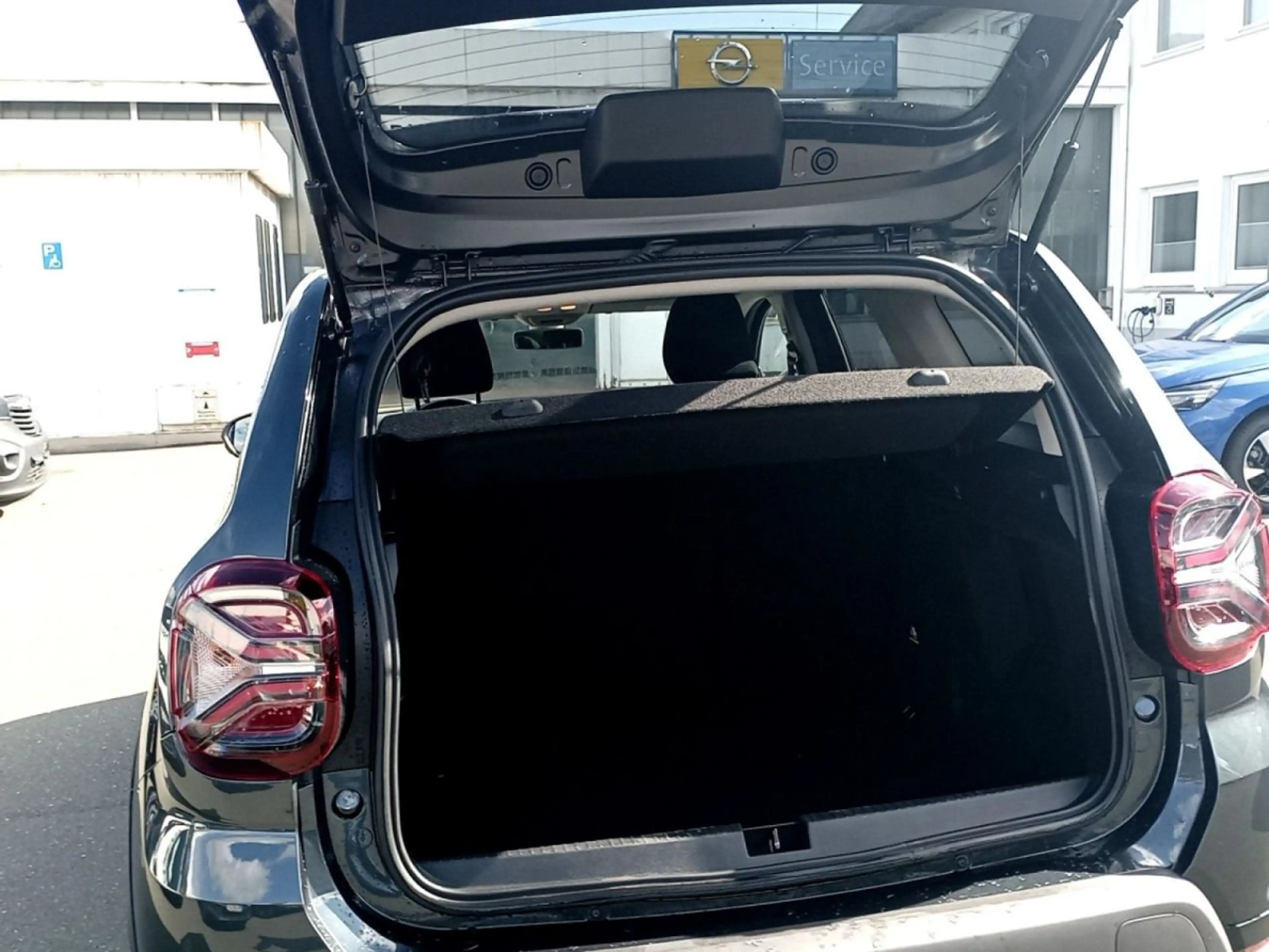Dacia Duster II Extreme — photo 8
