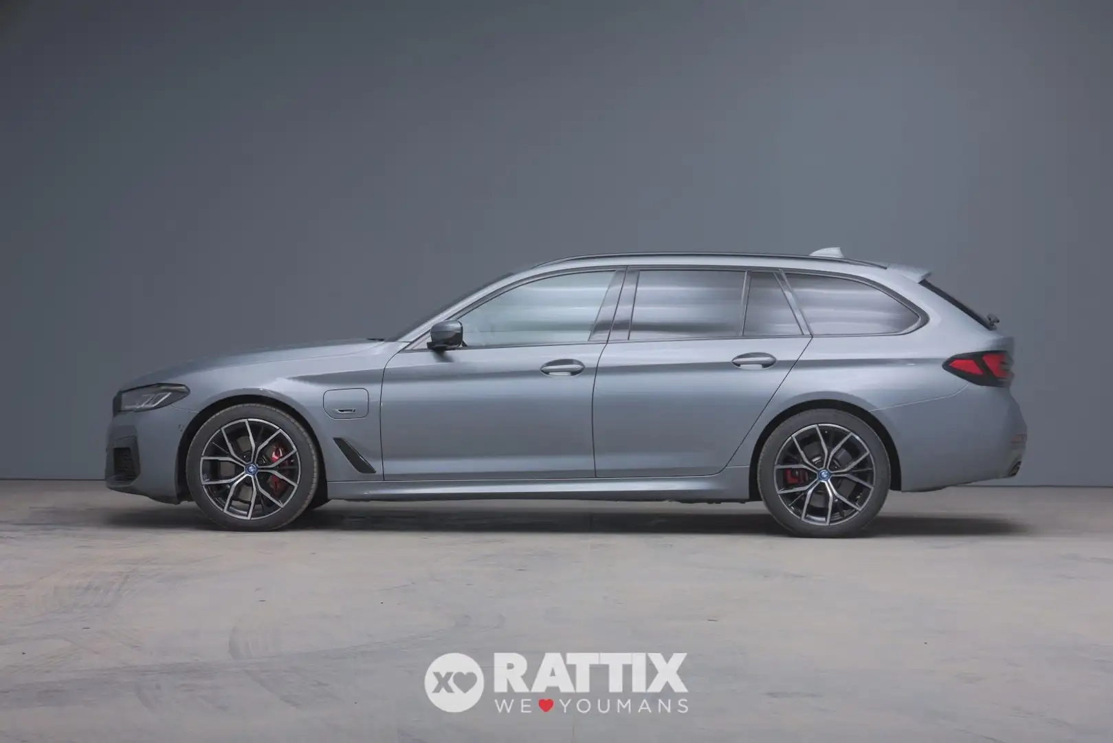BMW 530 e Touring 2.0 PHEV Msport Auto Gris - 2